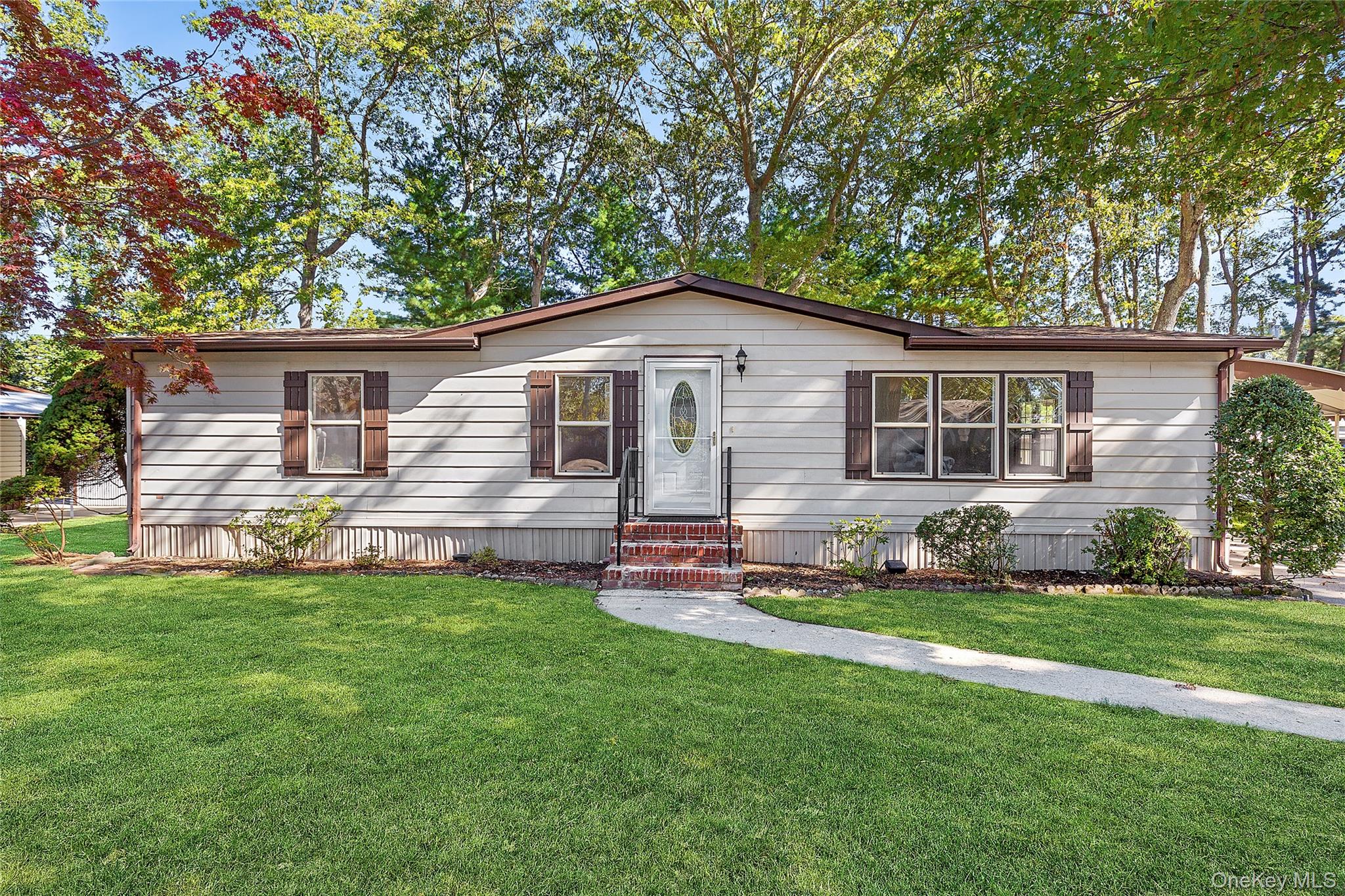 #1 photo, 1661-434 Old Country Road, サフォーク郡 Riverhead , NY 11901