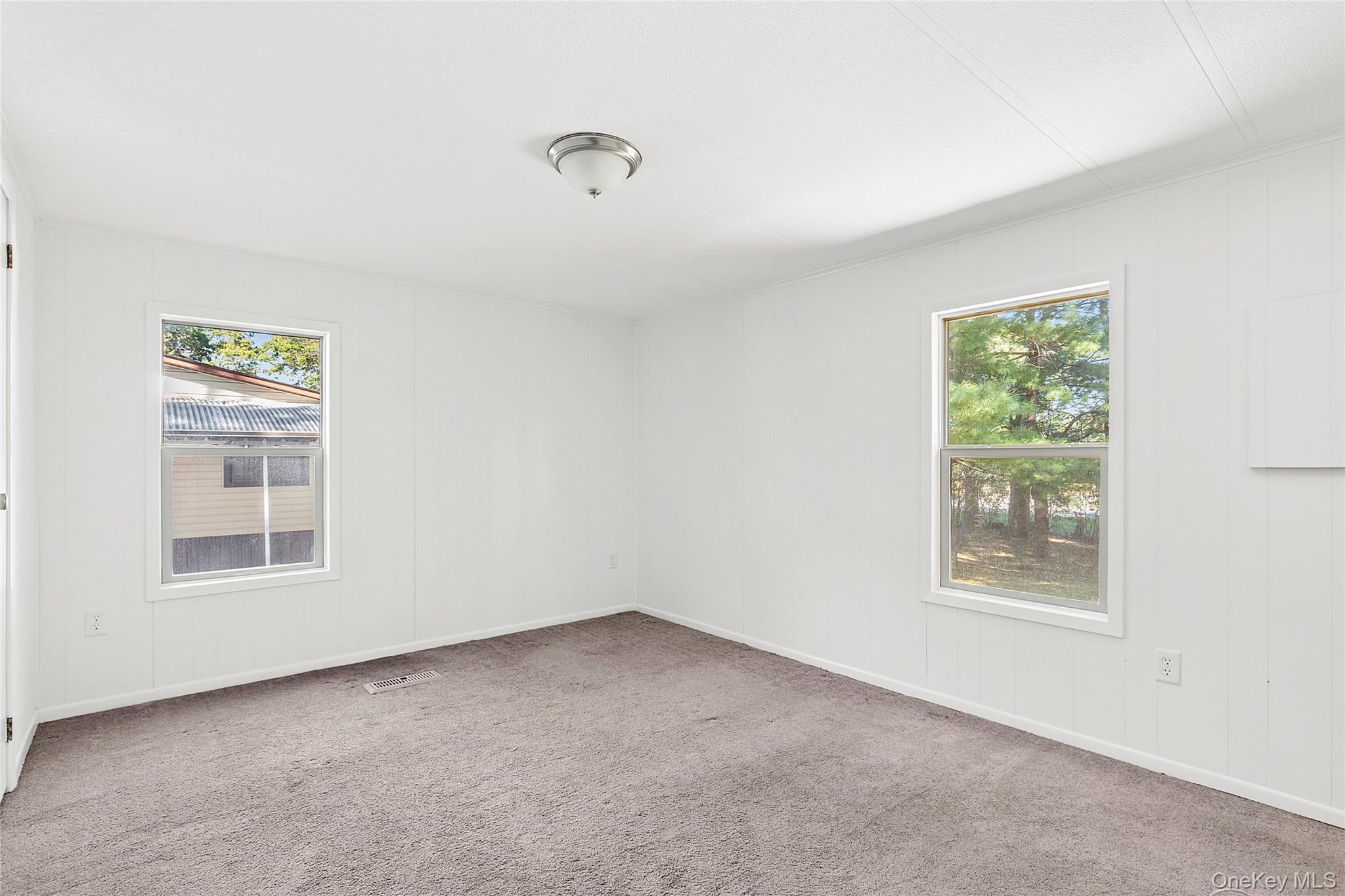 #9 photo, 1661-434 Old Country Road, サフォーク郡 Riverhead , NY 11901