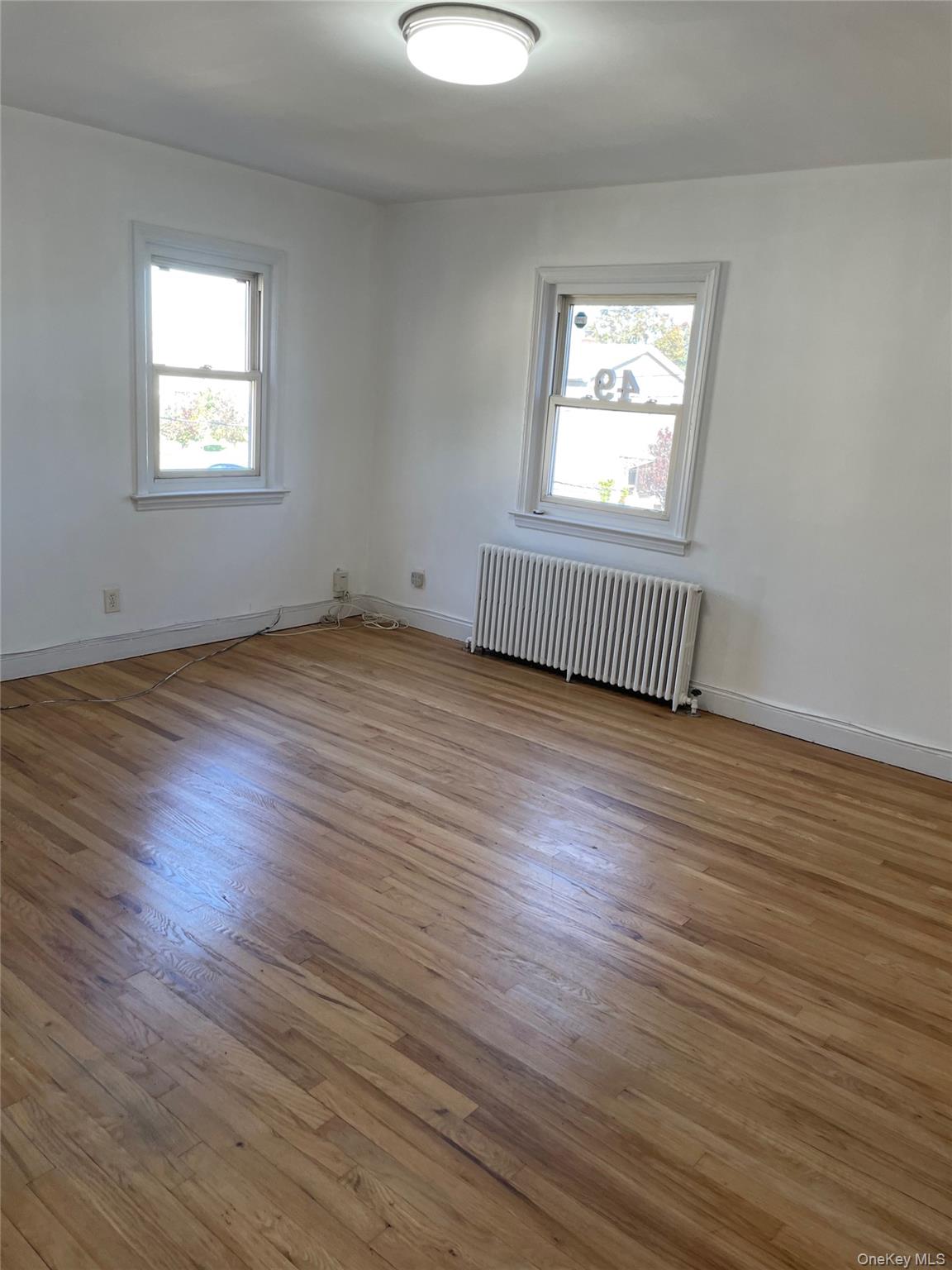 #4 photo, 49 Central Avenue, ナッソー郡 Westbury , NY 11590