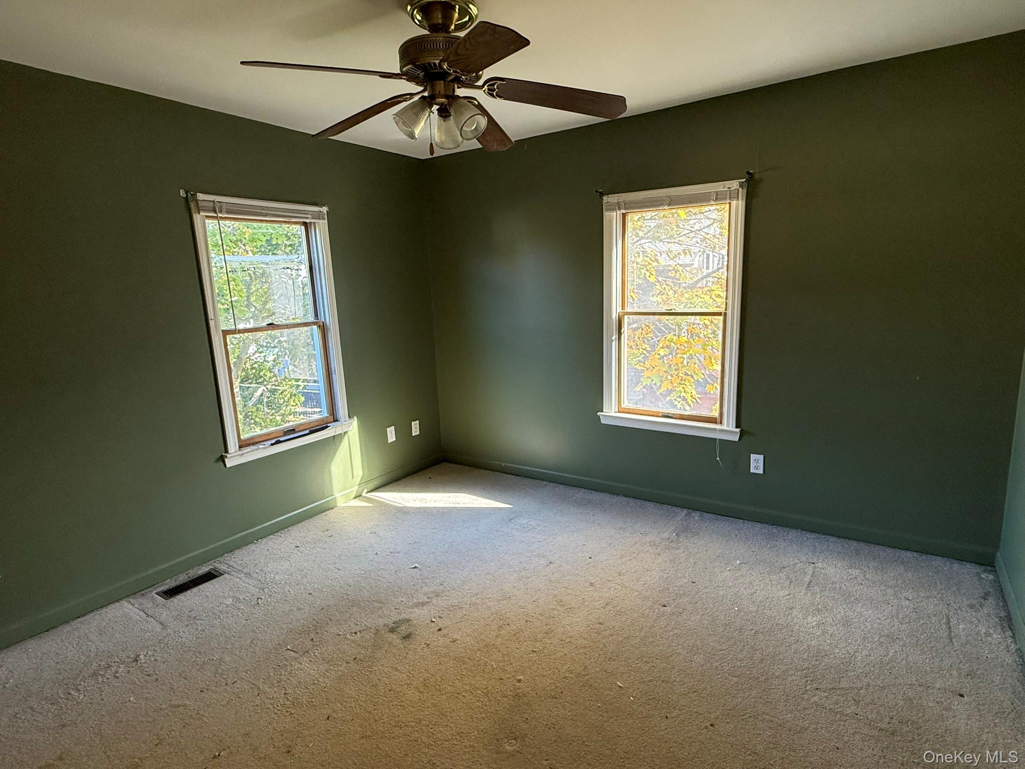 #16 photo, 11005 Main Road, サフォーク郡 East Marion , NY 11939