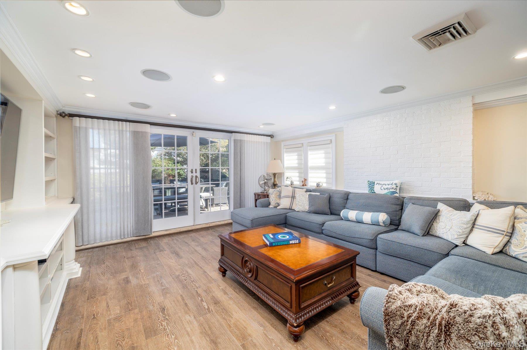 #18 photo, 2863 Harbor Road, ナッソー郡 Merrick , NY 11566