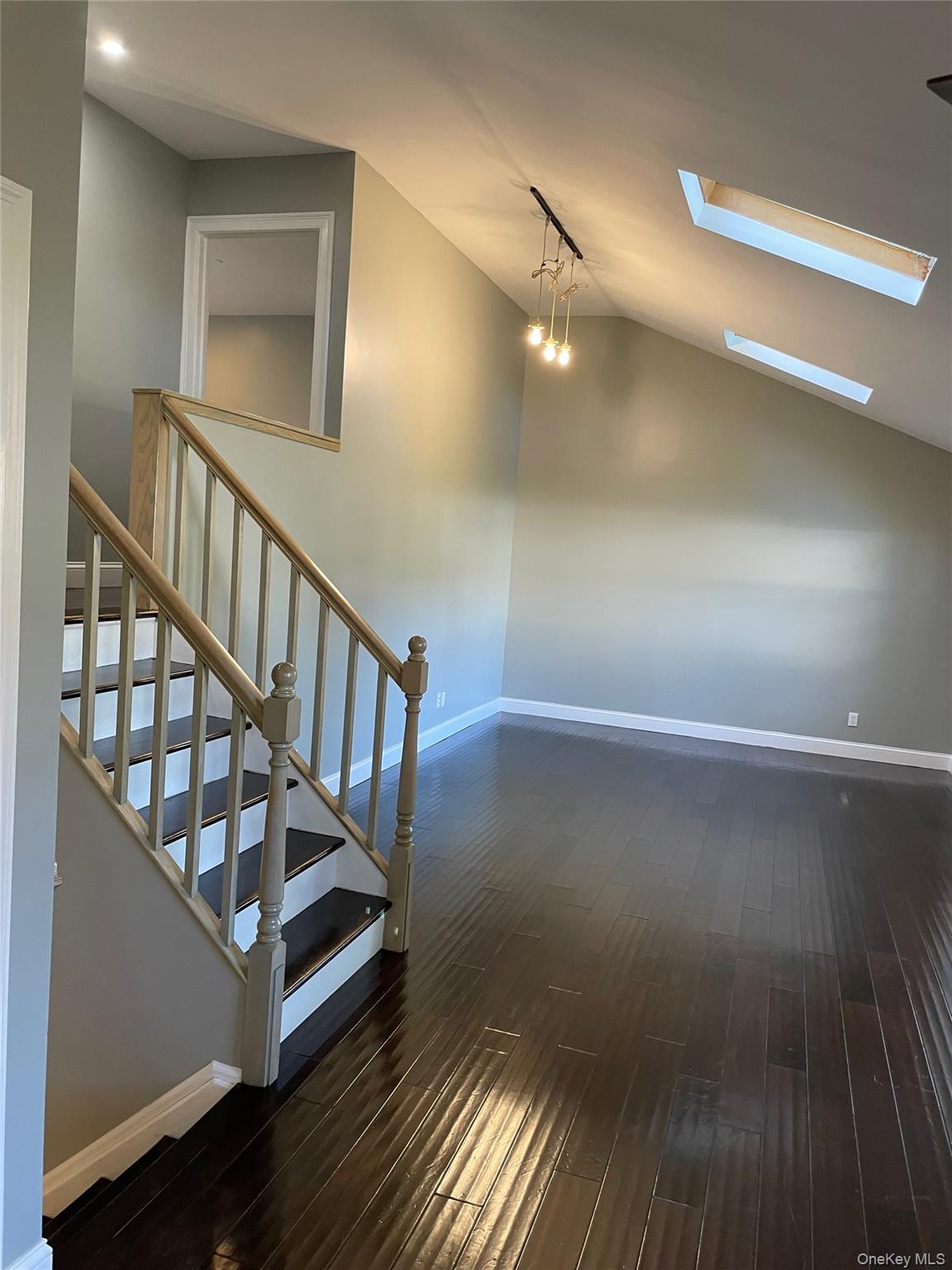 #2 photo, 10 Berry Court, サフォーク郡 Huntington Station , NY 11746