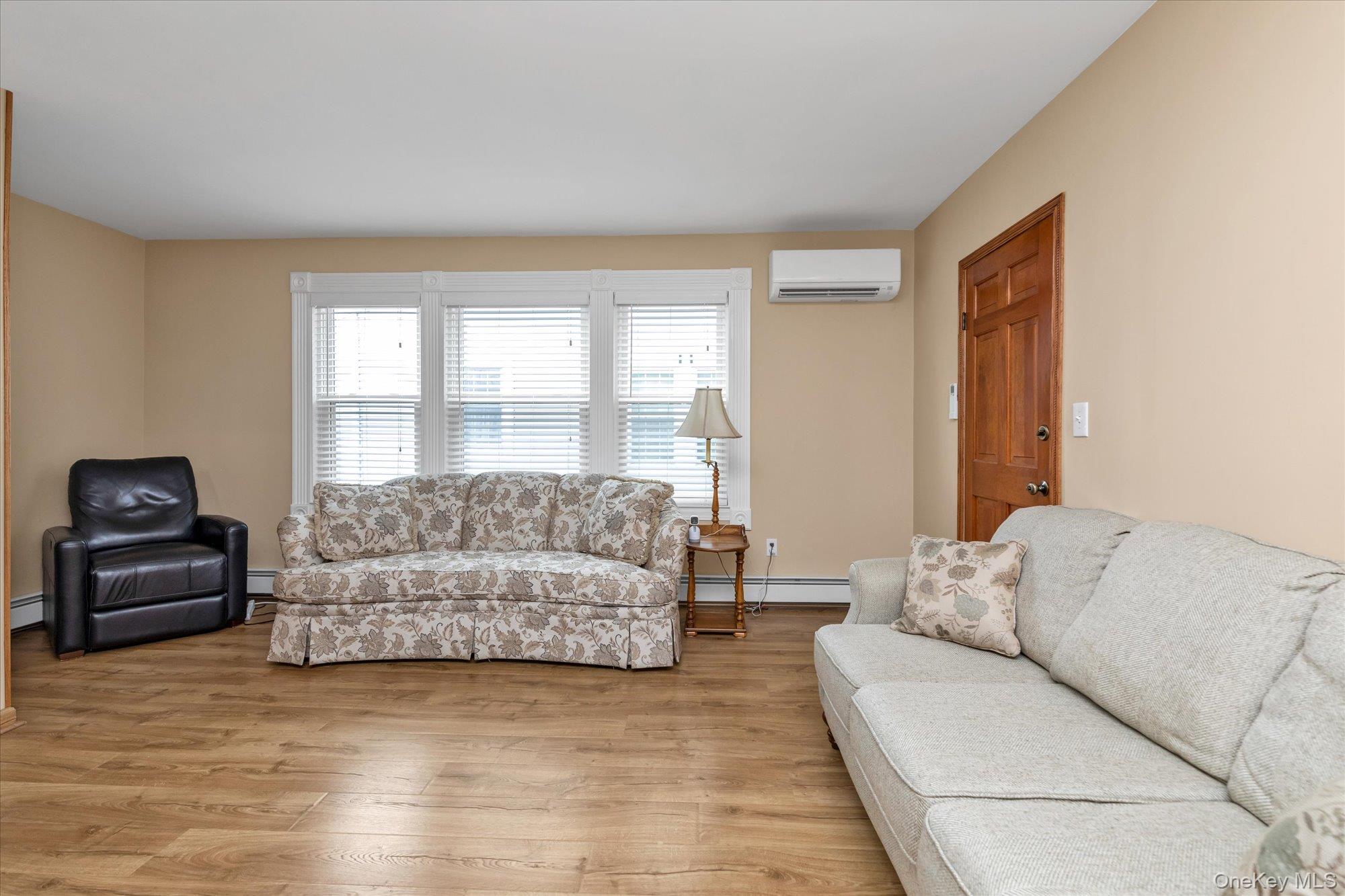 #3 photo, 154 Park Avenue, ナッソー郡 Williston Park , NY 11596