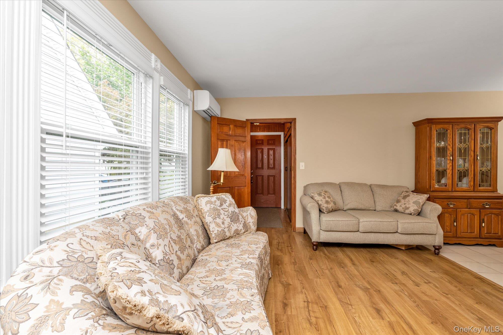 #4 photo, 154 Park Avenue, ナッソー郡 Williston Park , NY 11596