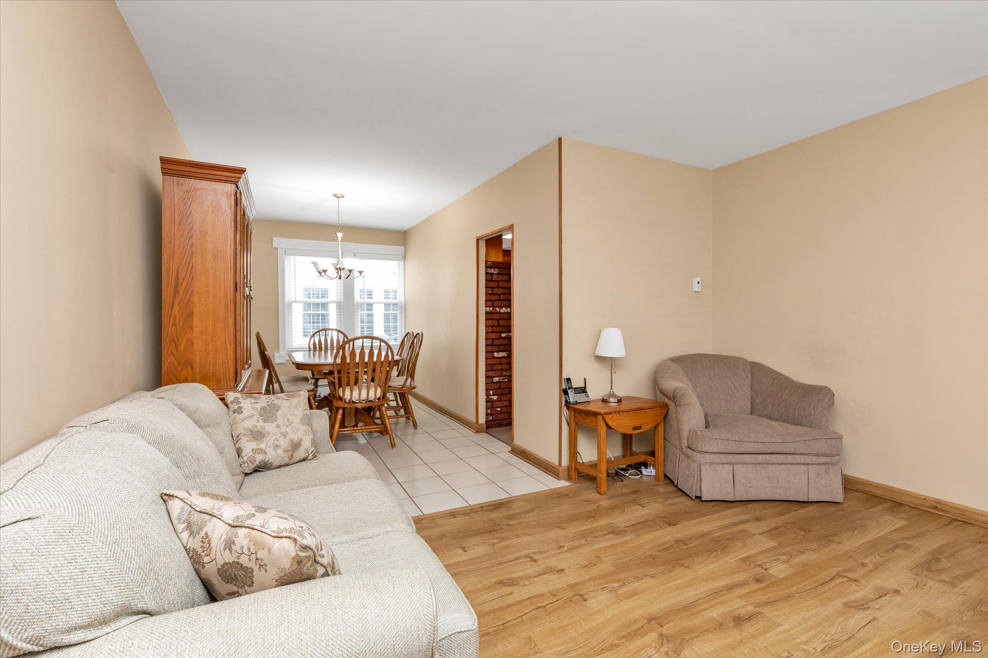 #5 photo, 154 Park Avenue, ナッソー郡 Williston Park , NY 11596