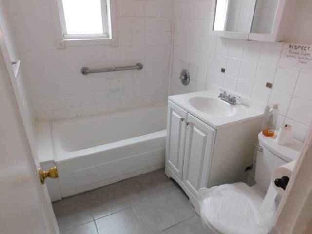 #9 photo, 3331 Fish Ave, ブロンクス区 Laconia , NY 10469