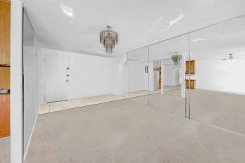 #12 photo, 1966  New bold , #104, ブロンクス区 East Bronx , NY 10472