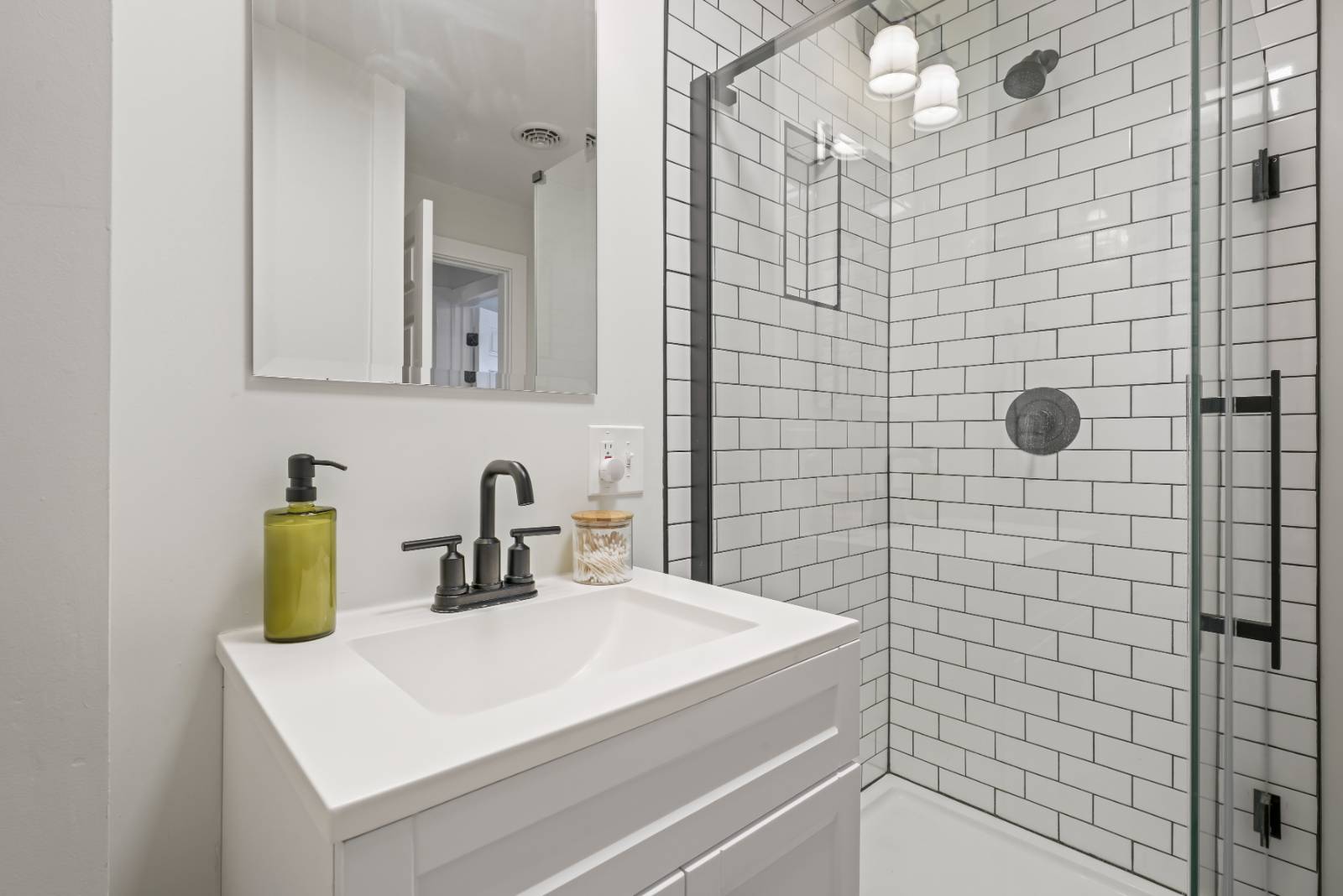 #16 photo, 19 Granite St., Saratoga Springs , NY 12866