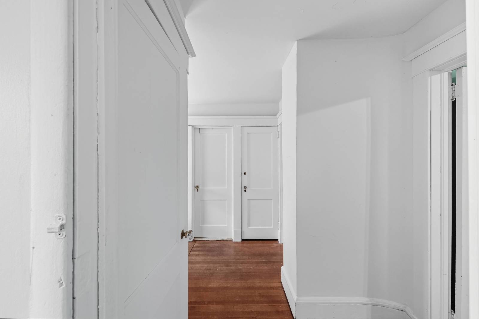 #8 photo, 310 Brighton Avenue, スタテンアイランド Staten I , NY 10301