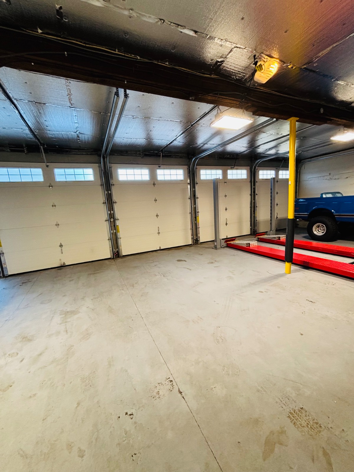 #4 photo, Glenwood Rd, ナッソー郡 Glenwood Landing , NY 11547