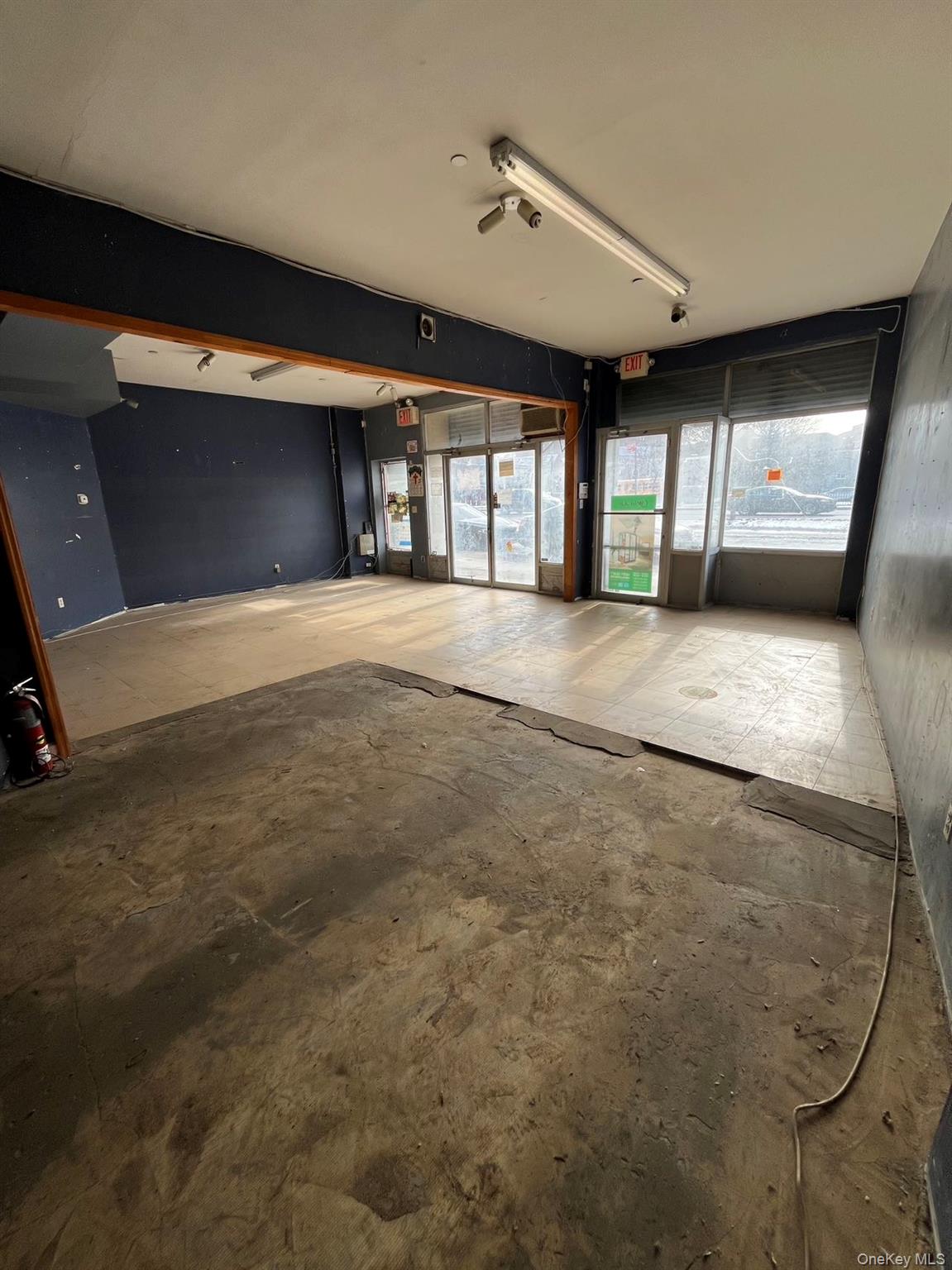 #3 photo, 8215 Queens Boulevard, クイーンズ区 Elmhurst , NY 11373