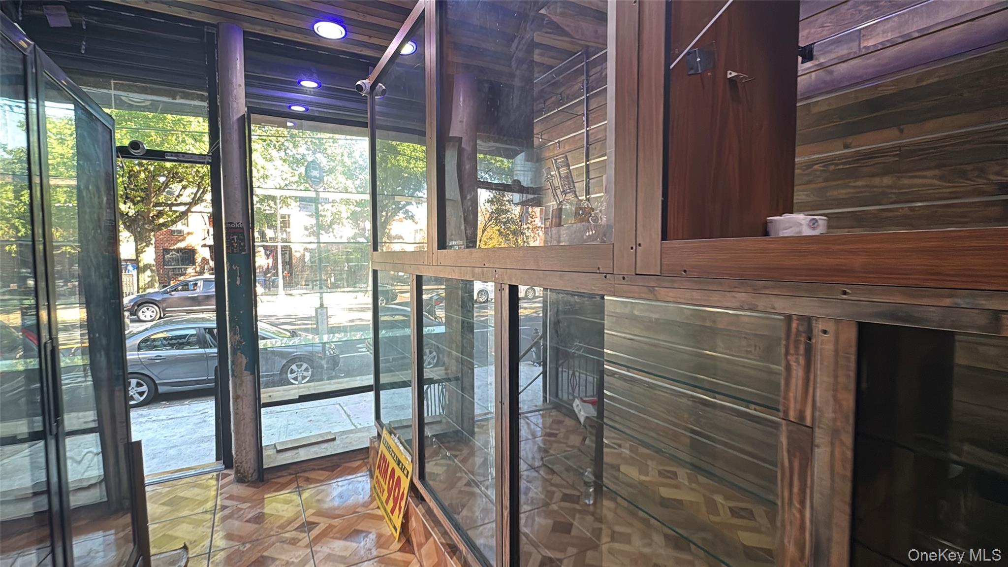 #2 photo, 1335 Prospect Avenue, ブロンクス区 Bronx , NY 10459