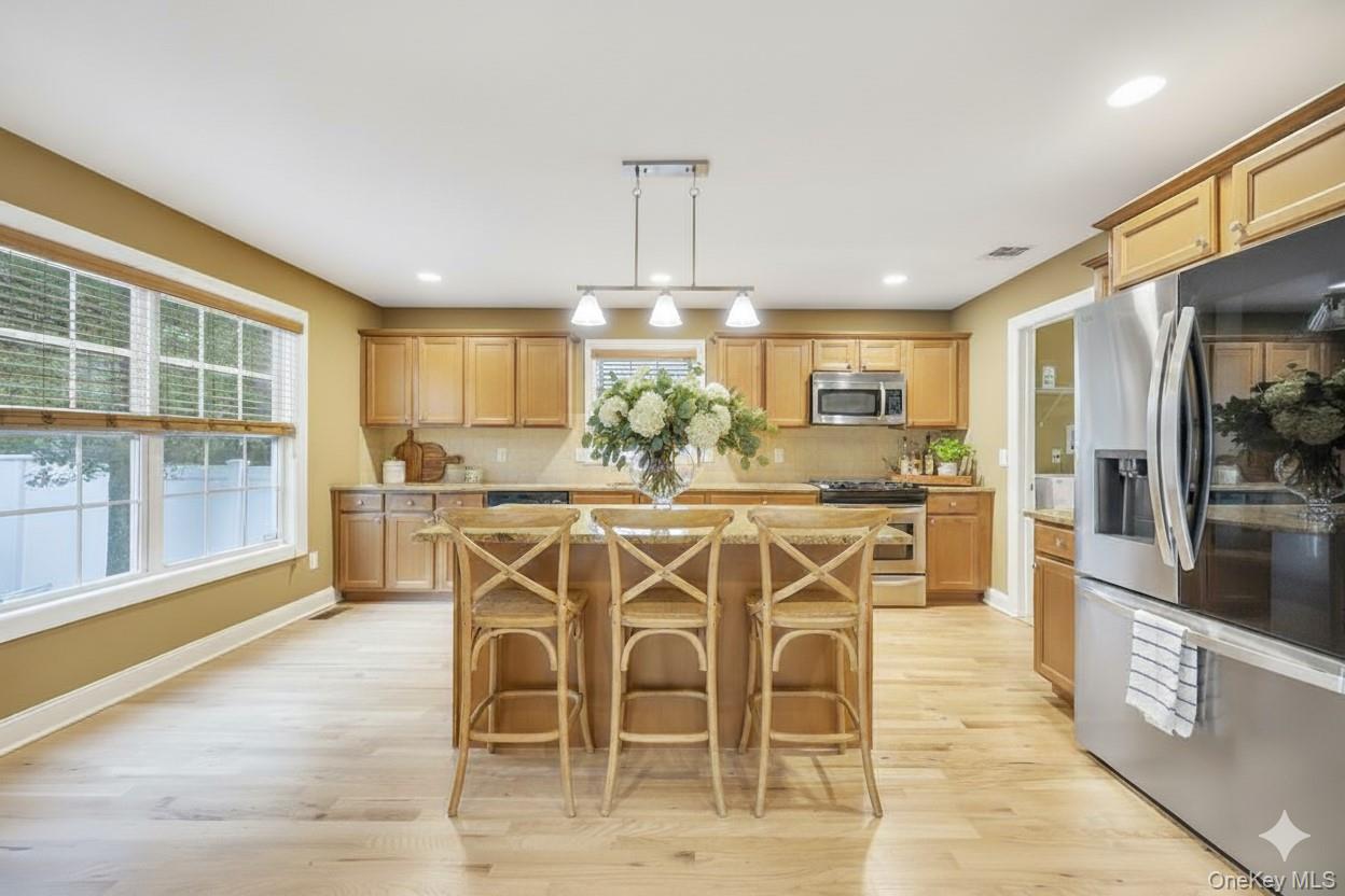 #11 photo, 118 Franklin Avenue, サフォーク郡 East Northport , NY 11731