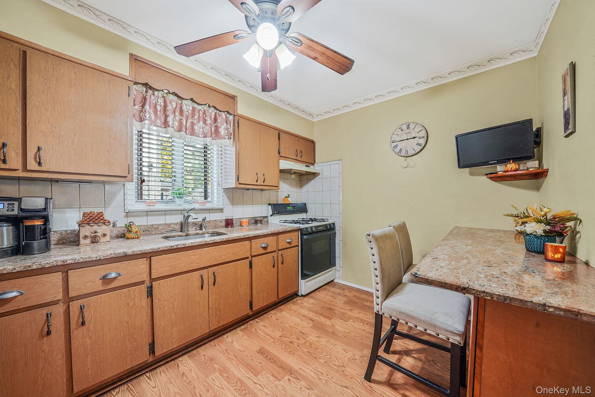 #13 photo, 4104 Avenue S, Brooklyn , NY 11234