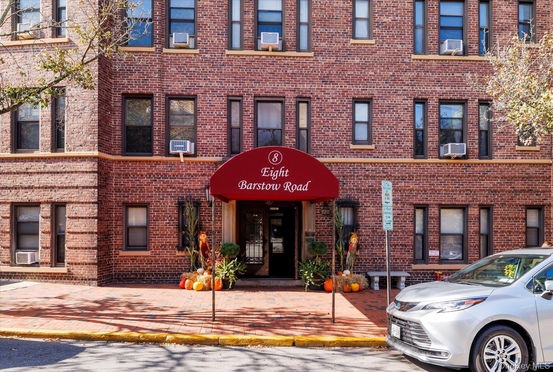 #2 photo, 8 Barstow Road, ナッソー郡 Great Neck , NY 11021