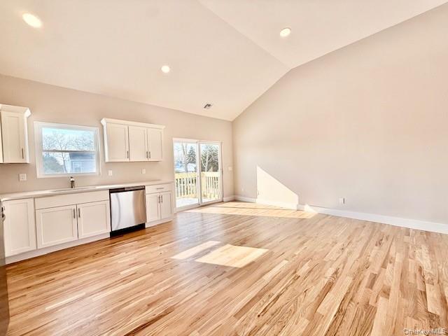 #5 photo, 40 St George Drive, سوفولك Shirley , NY 11967