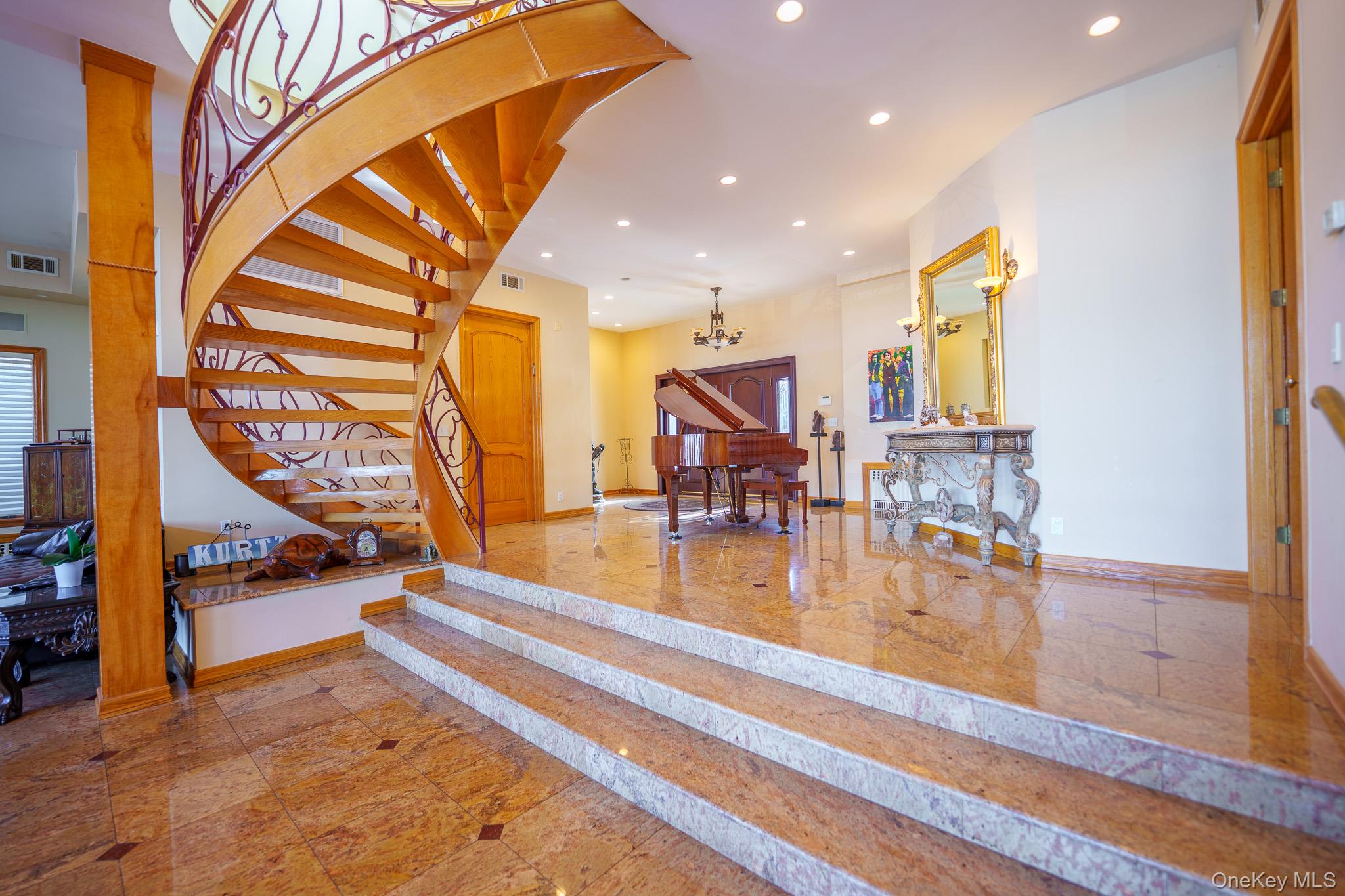 #14 photo, 51 Bay Street, ナッソー郡 East Atlantic Beach , NY 11561