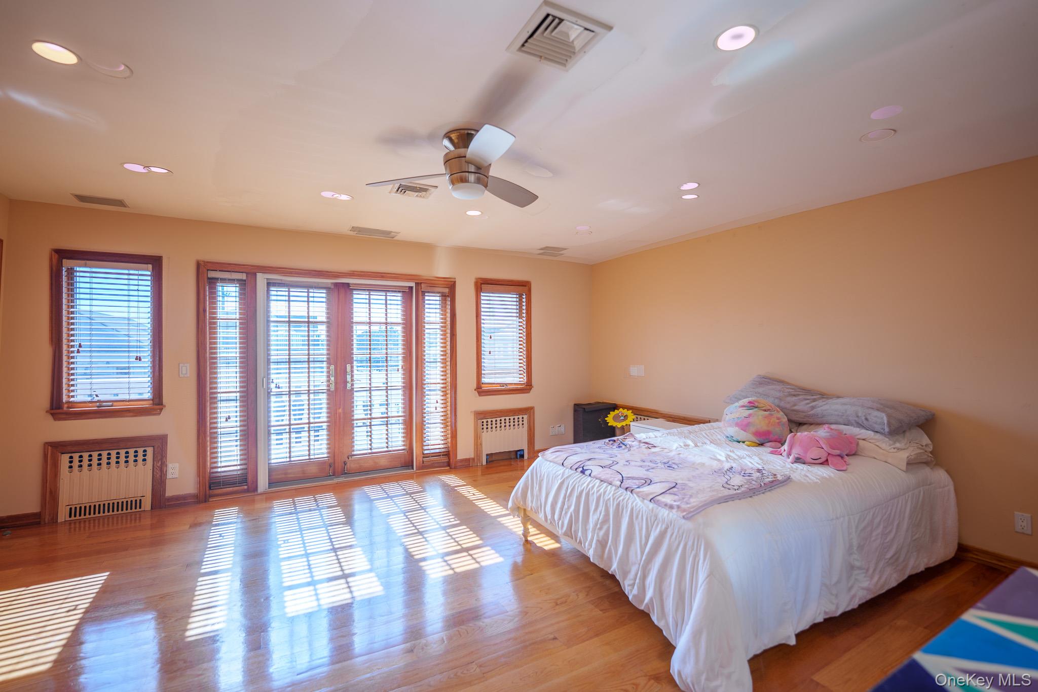 #16 photo, 51 Bay Street, ナッソー郡 East Atlantic Beach , NY 11561