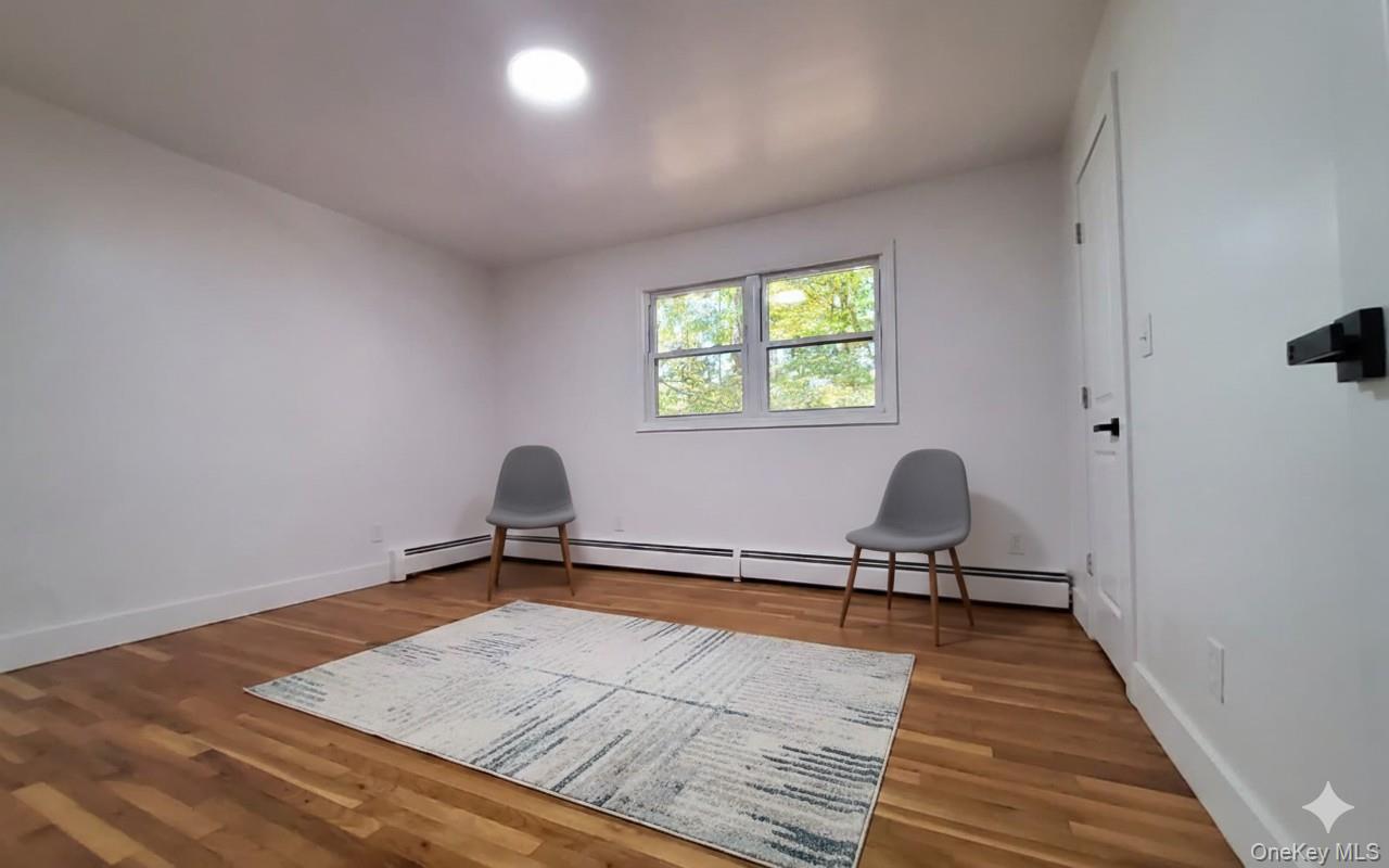 #5 photo, 3 Carroll Drive, Woodbury , NY 10930