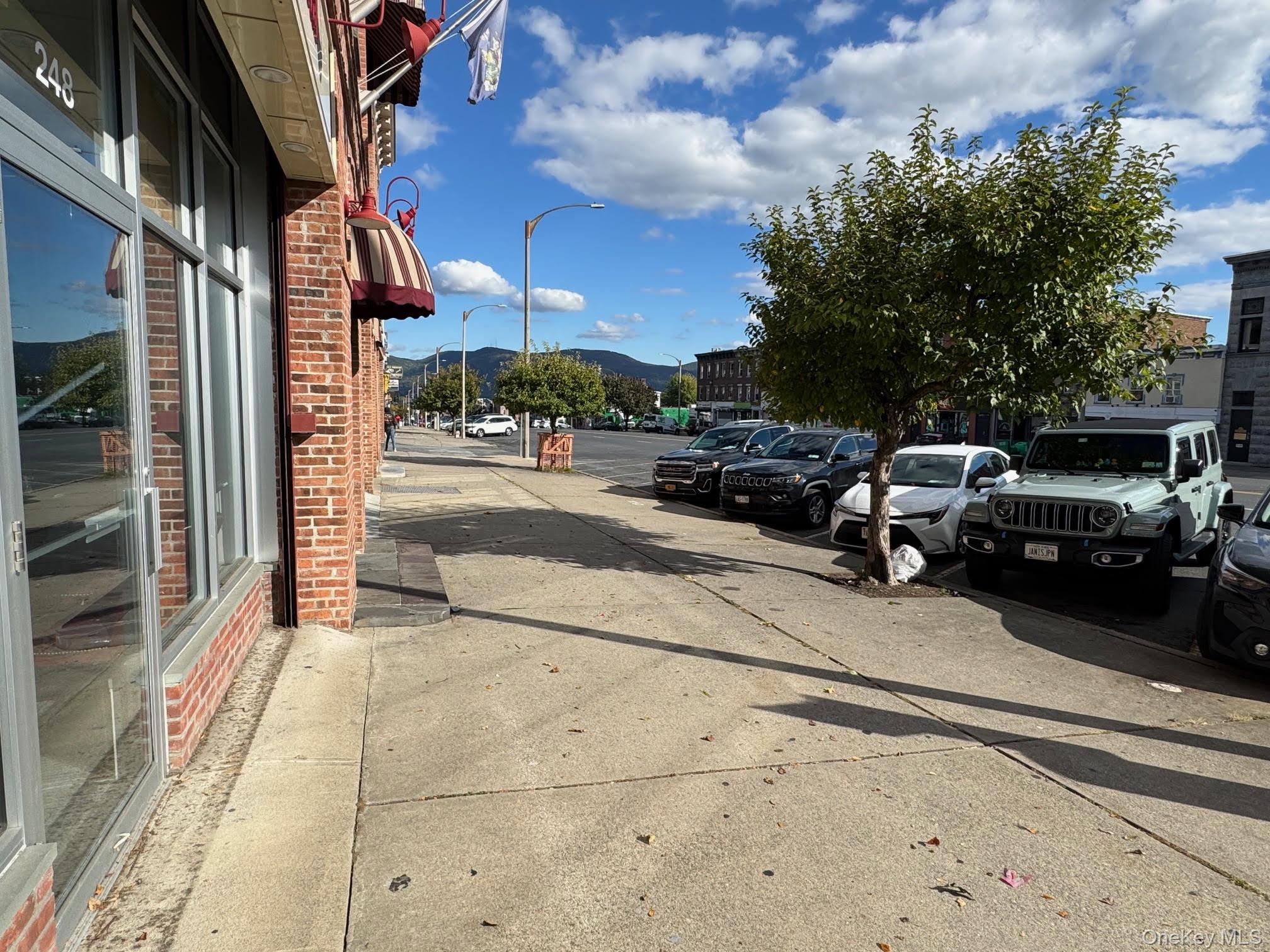 #2 photo, 244 Broadway, Newburgh , NY 12550