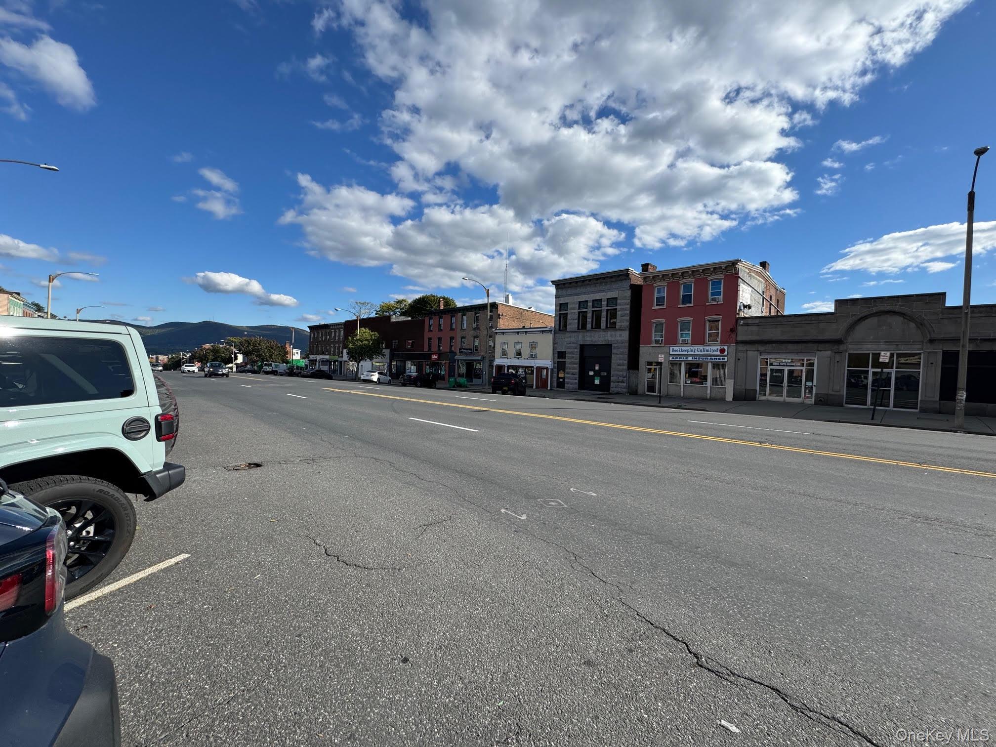 #4 photo, 244 Broadway, Newburgh , NY 12550