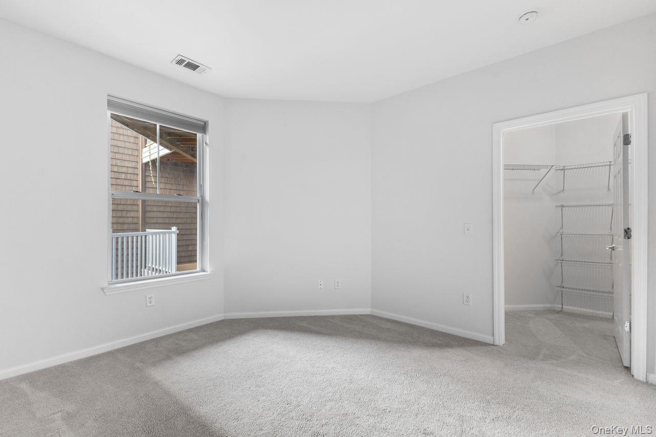 #12 photo, 850 E Main Street, Stamford , CT 06902