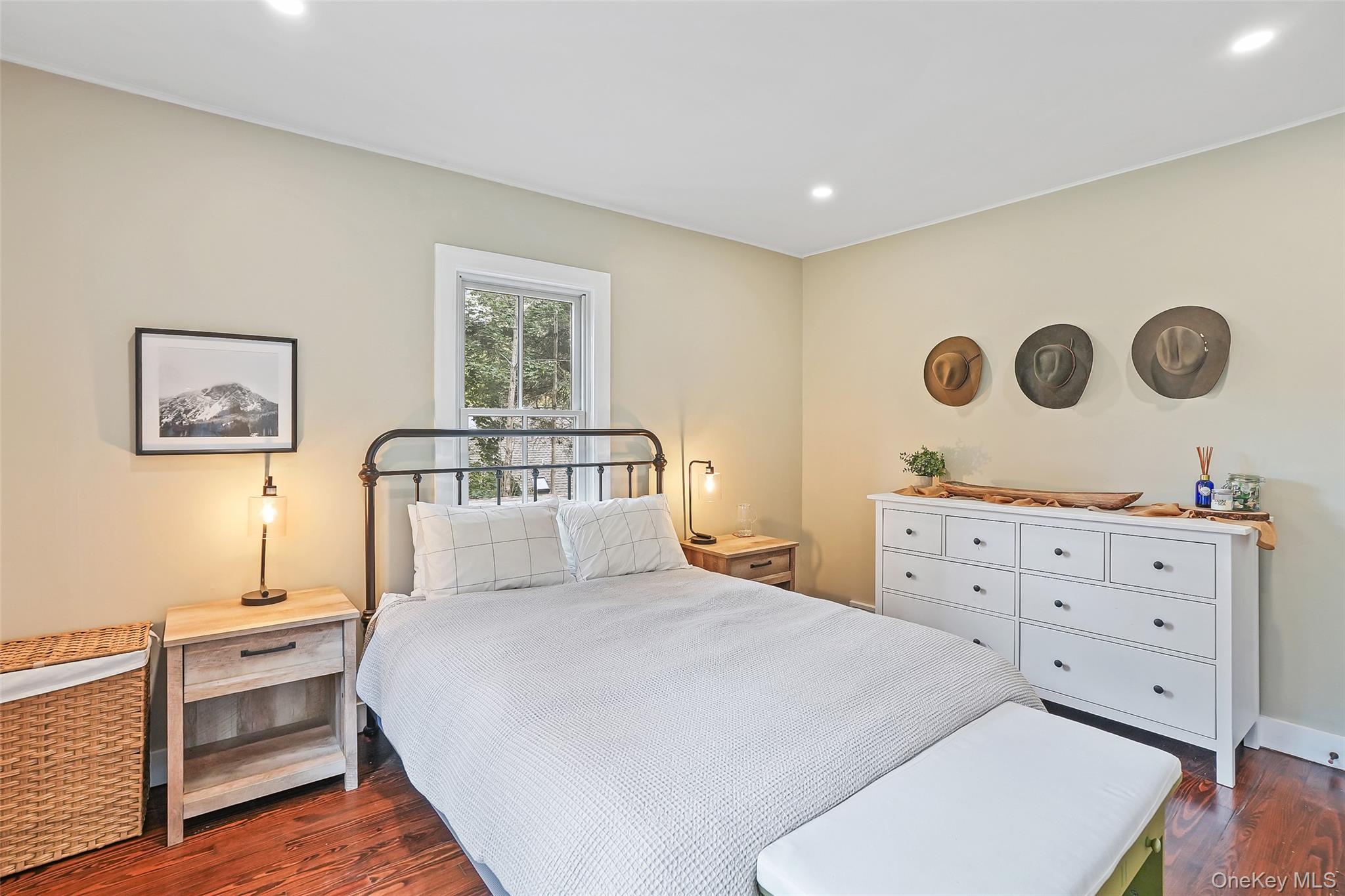 #14 photo, 37 East Street, South Salem , NY 10590