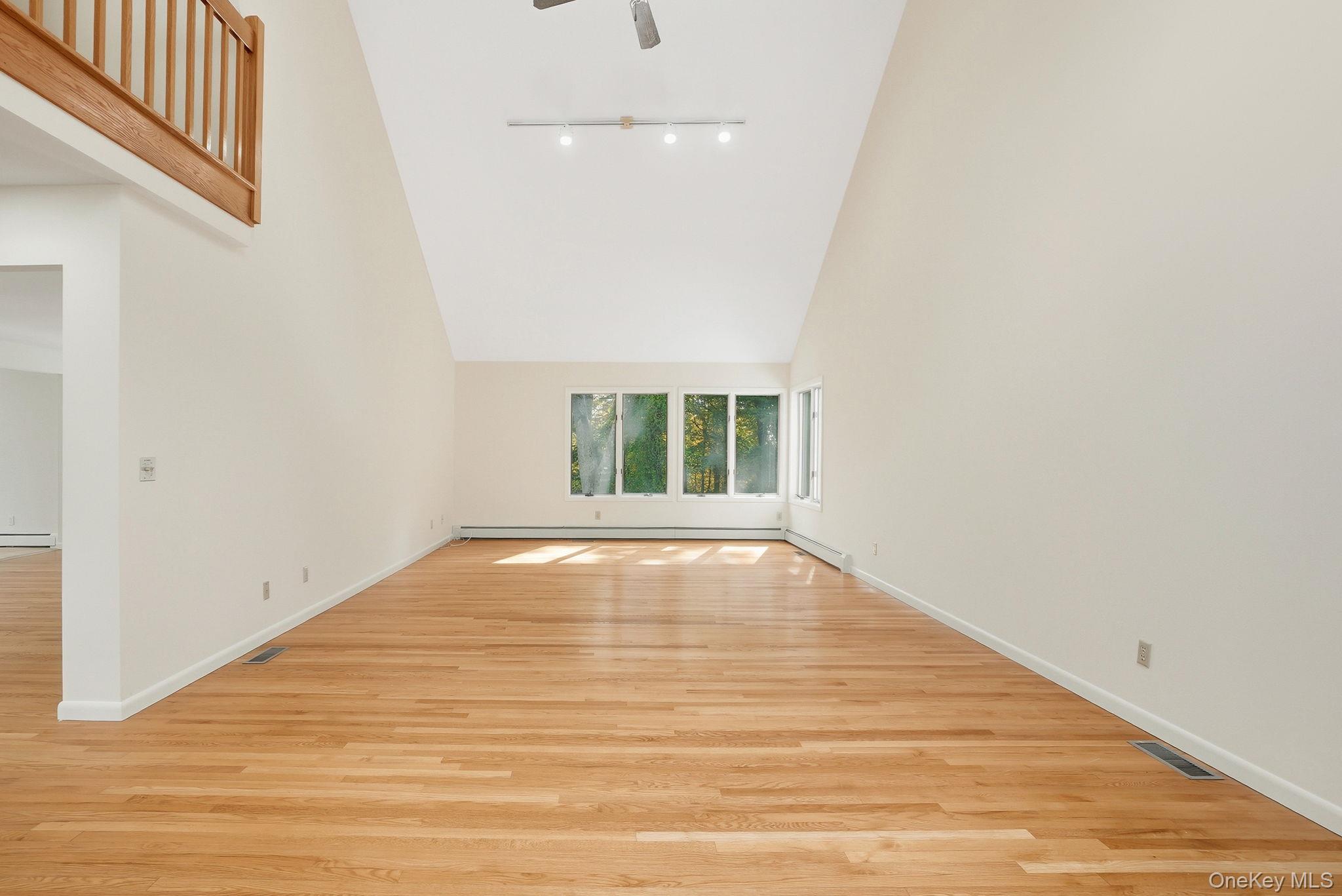 #11 photo, 26 Watergate Drive, Amawalk , NY 10501