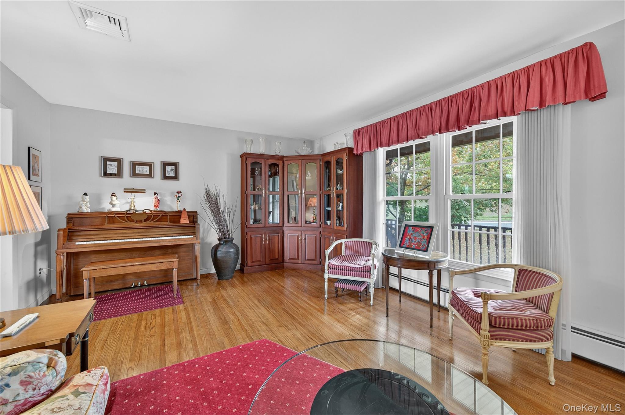 #5 photo, 6 Neptune Court, Monroe , NY 10950