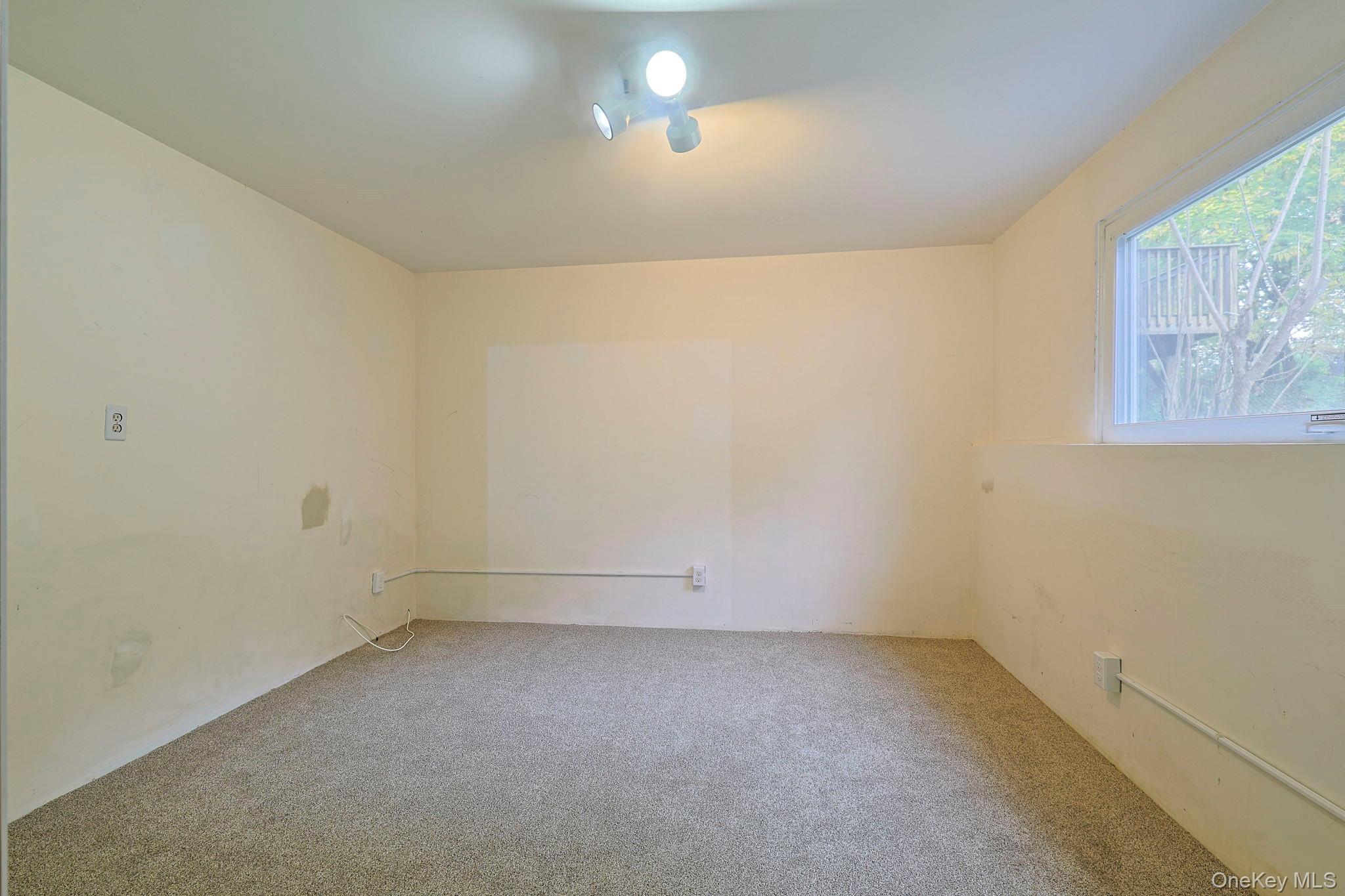 #19 photo, 3 Hamlet Court, Wappingers Falls , NY 12590