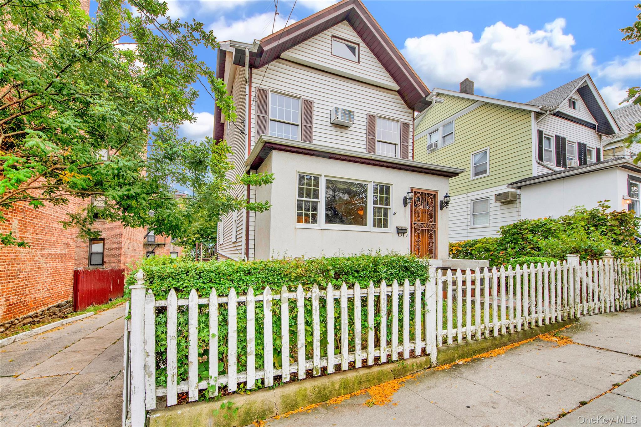 #1 photo, 242 E 237th Street, ブロンクス区 Bronx , NY 10470