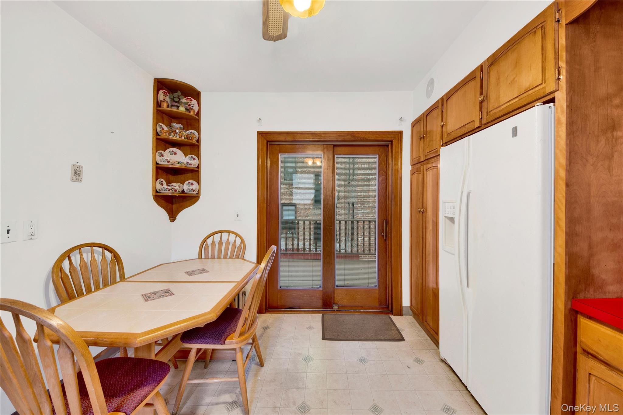 #5 photo, 242 E 237th Street, ブロンクス区 Bronx , NY 10470