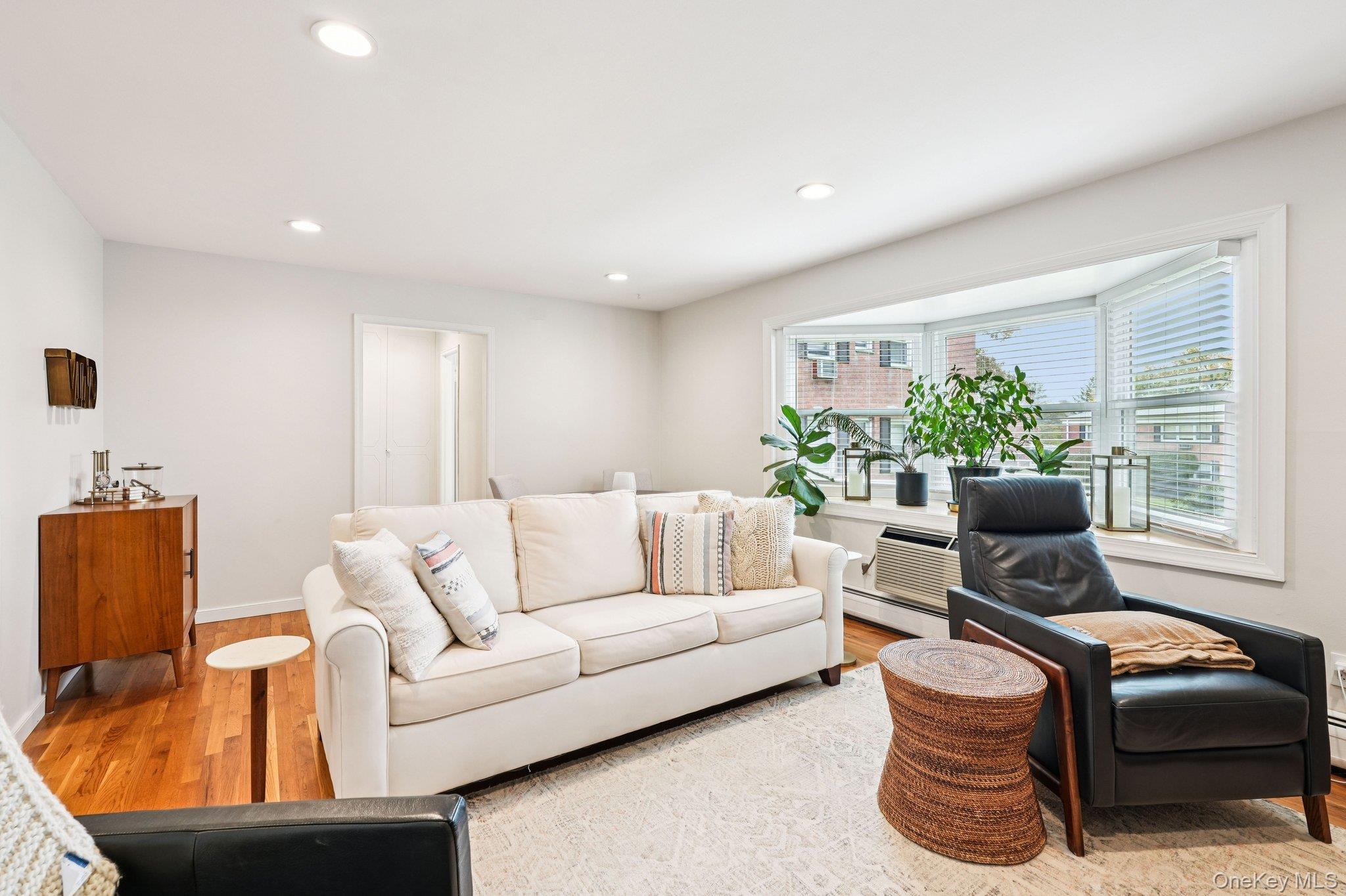 #10 photo, 13 Lenox Court, Suffern , NY 10901