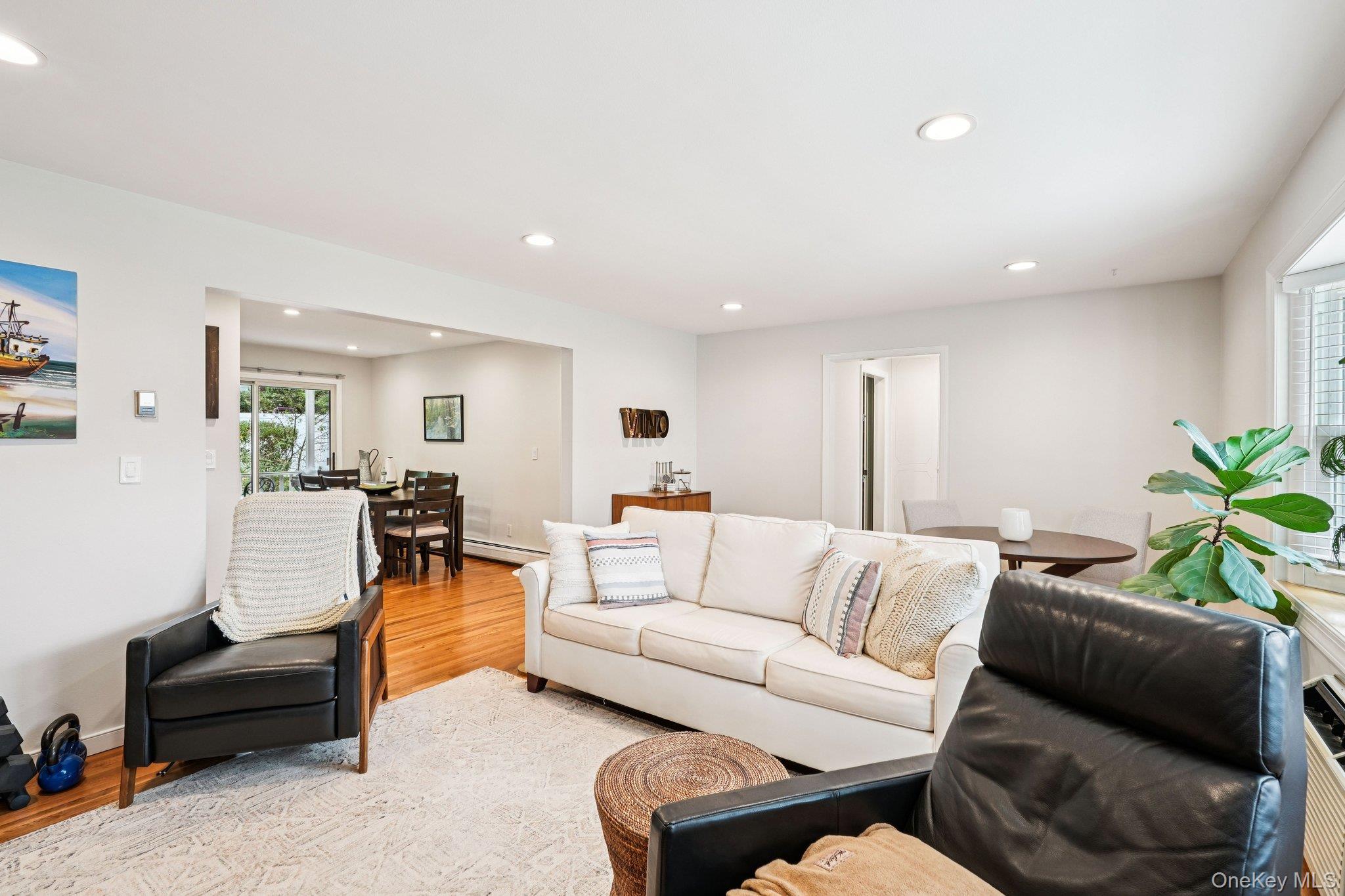 #11 photo, 13 Lenox Court, Suffern , NY 10901