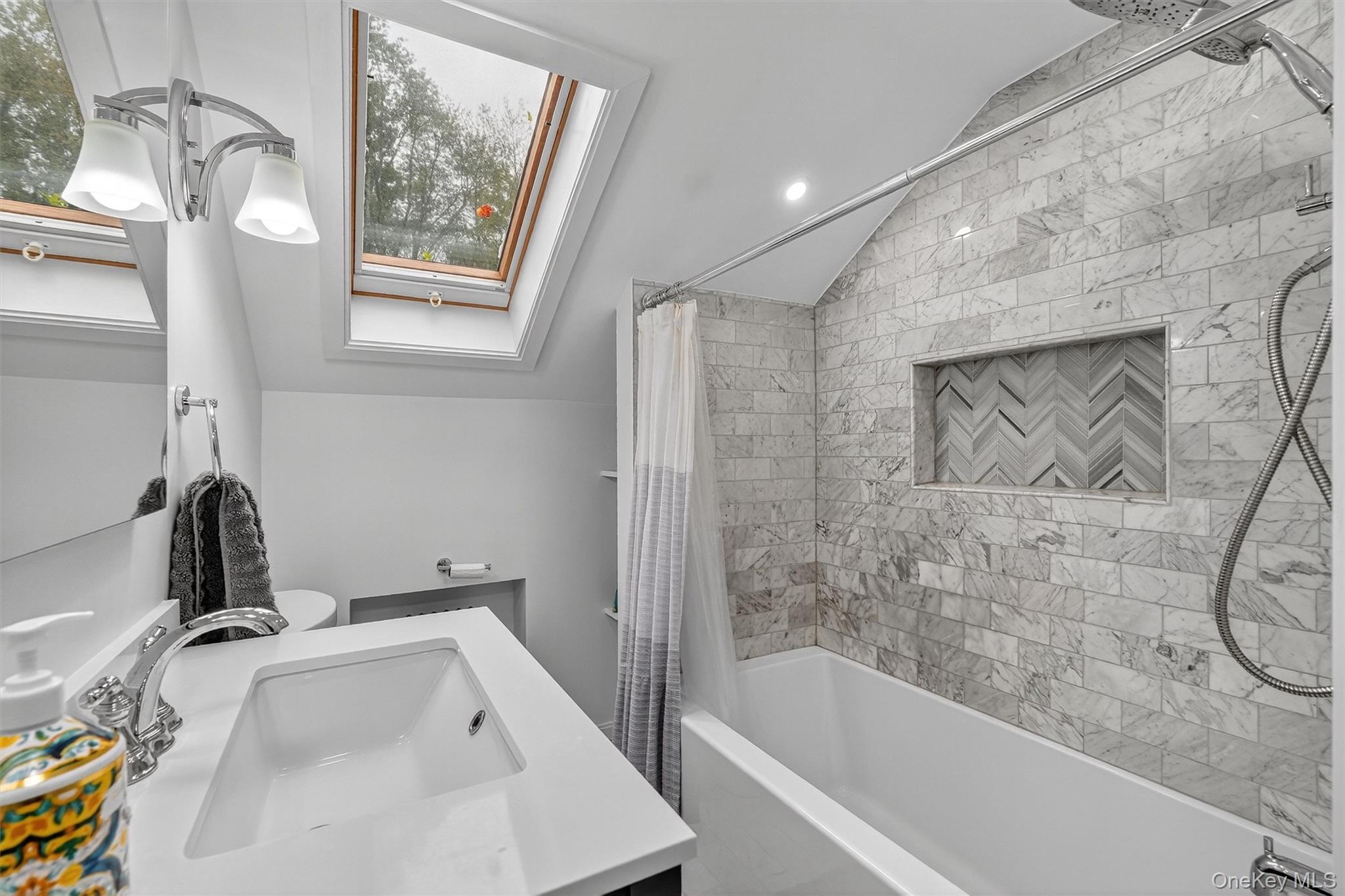 #18 photo, 11 Oak Road, New City , NY 10956