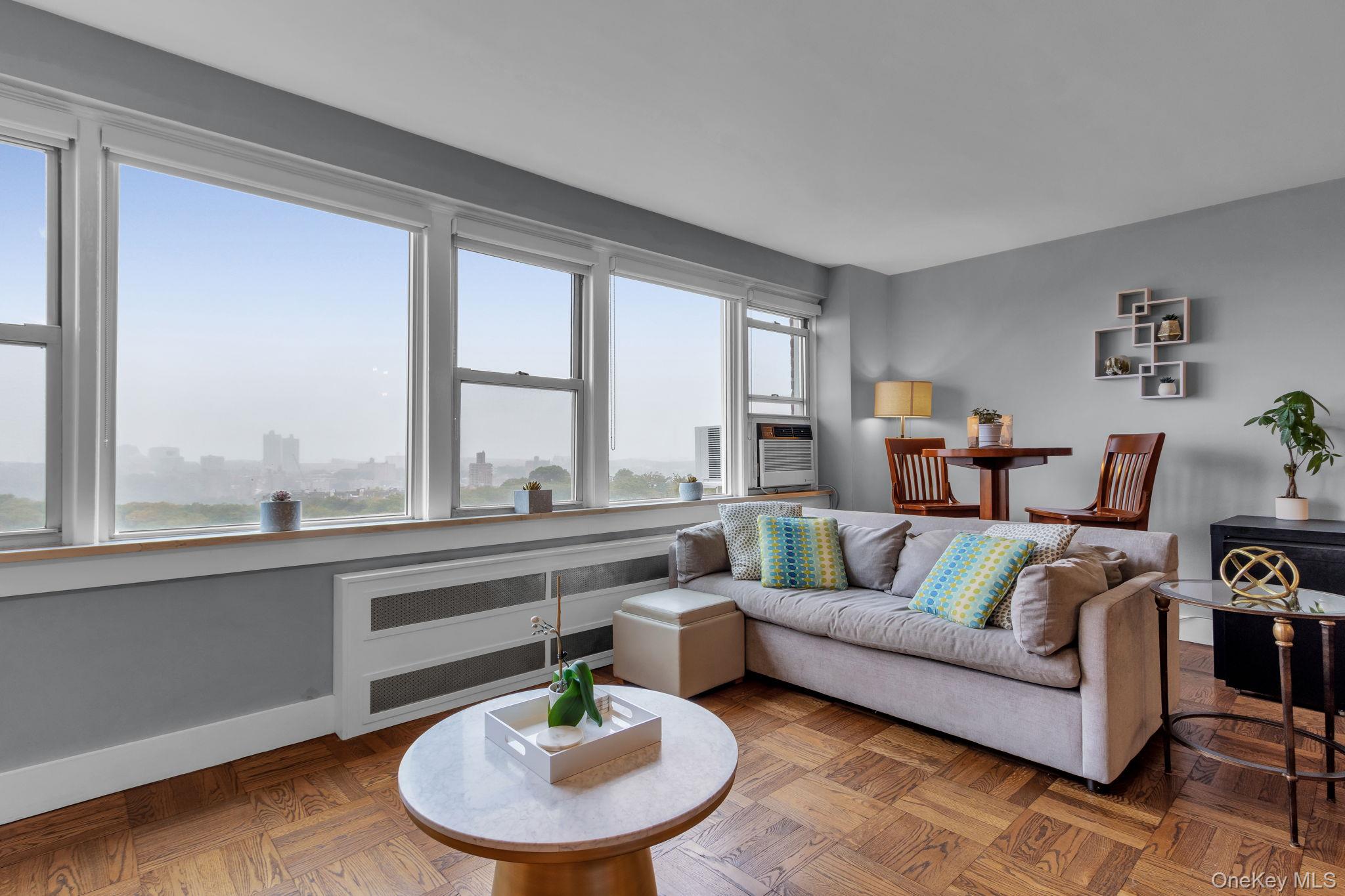 #2 photo, 4555 Henry Hudson Parkway, ブロンクス区 Bronx , NY 10471