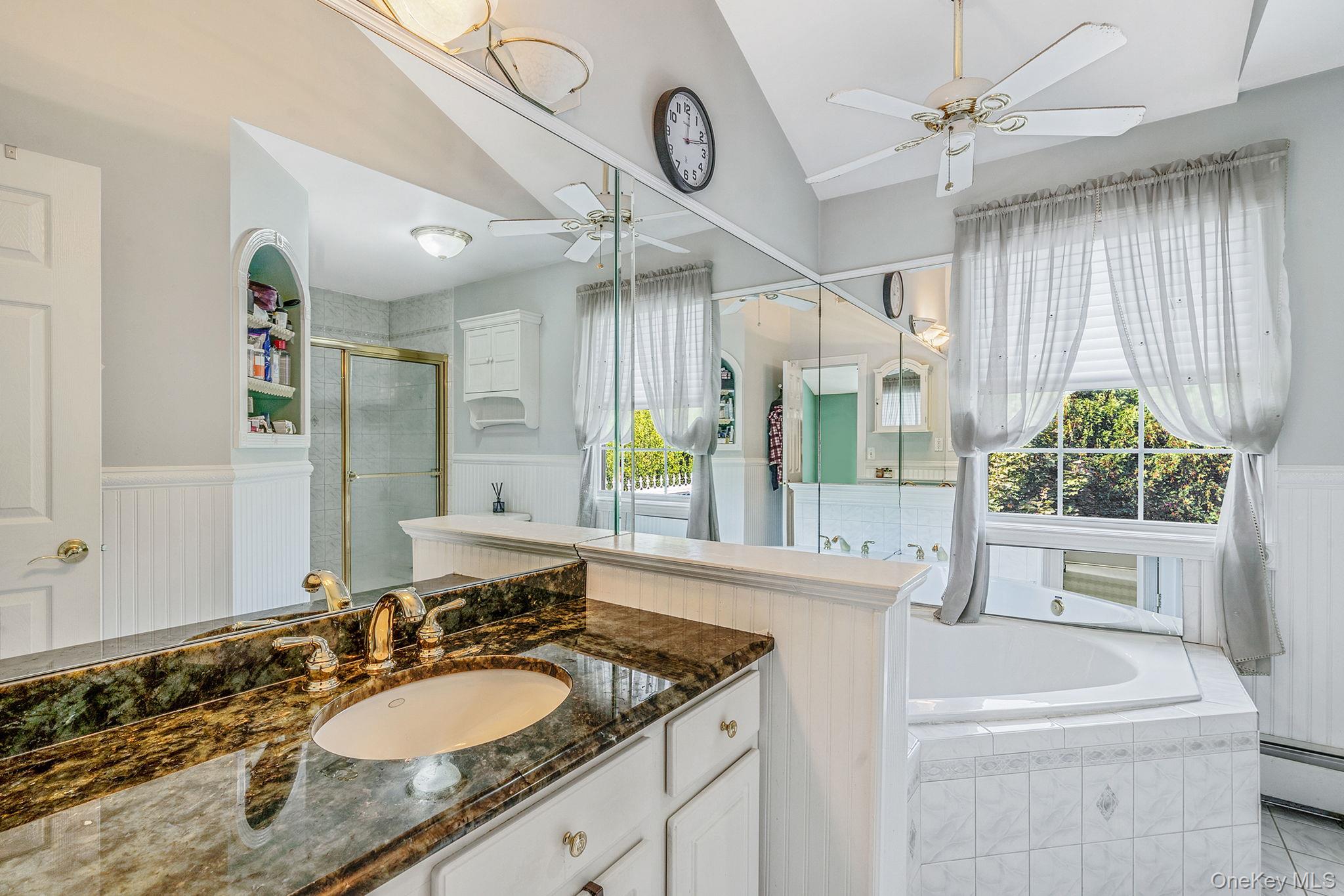 #18 photo, 36 Vanderbilt Avenue, サフォーク郡 Saint James , NY 11780