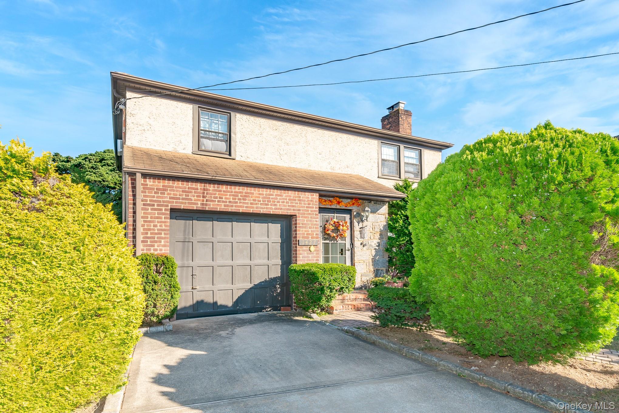 #1 photo, 1427 Washington Avenue, ナッソー郡 Seaford , NY 11783