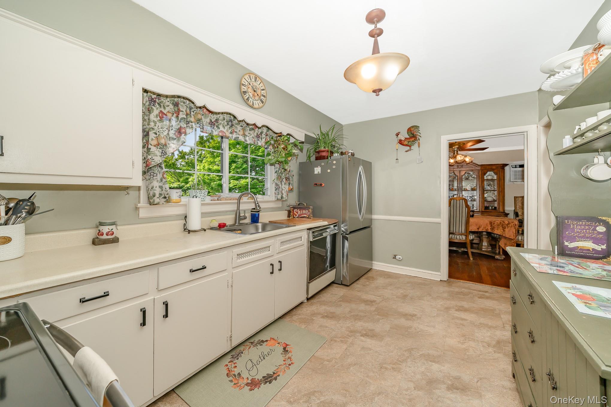 #12 photo, 1427 Washington Avenue, ナッソー郡 Seaford , NY 11783