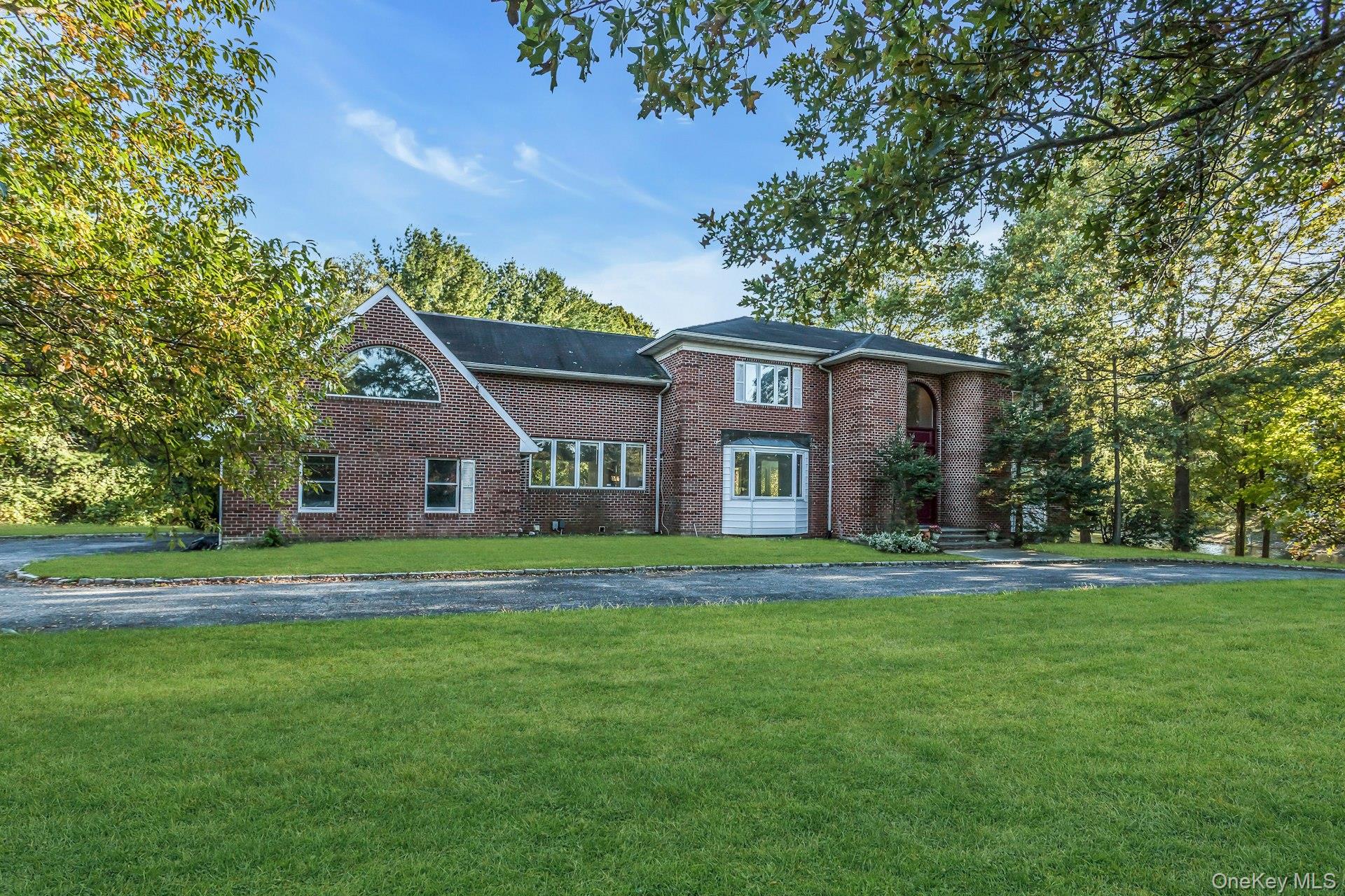 #2 photo, 21 Overbrooke Lane, ナッソー郡 Upper Brookville , NY 11545