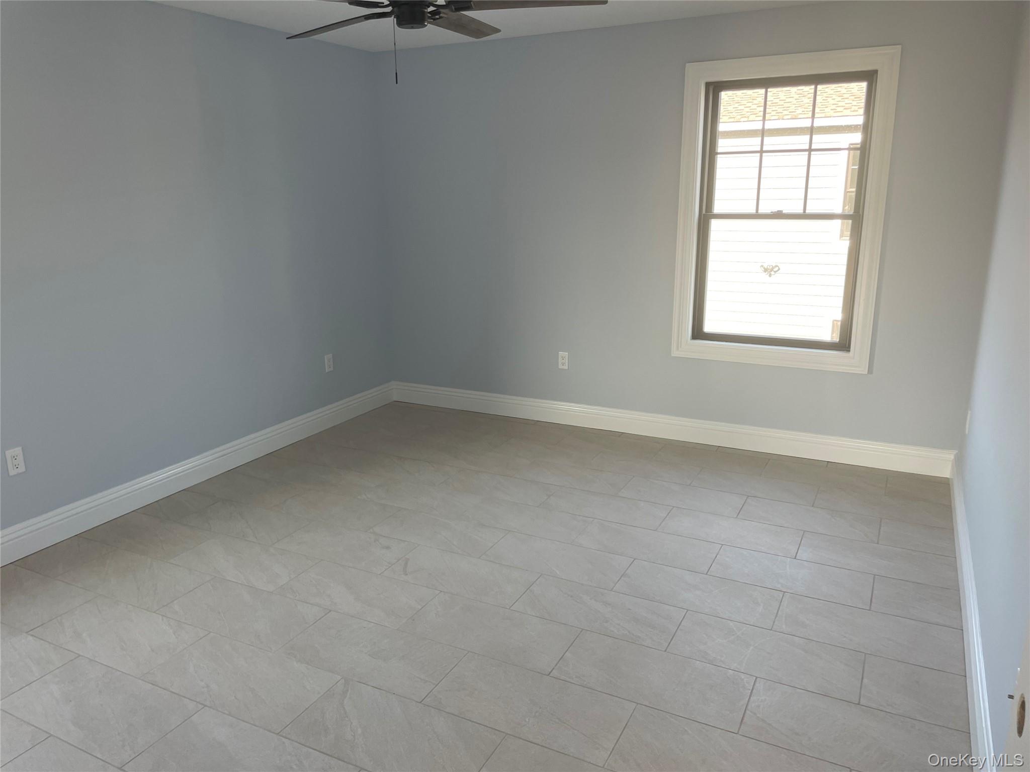 #6 photo, 59 Clinton Avenue, ナッソー郡 Inwood , NY 11096