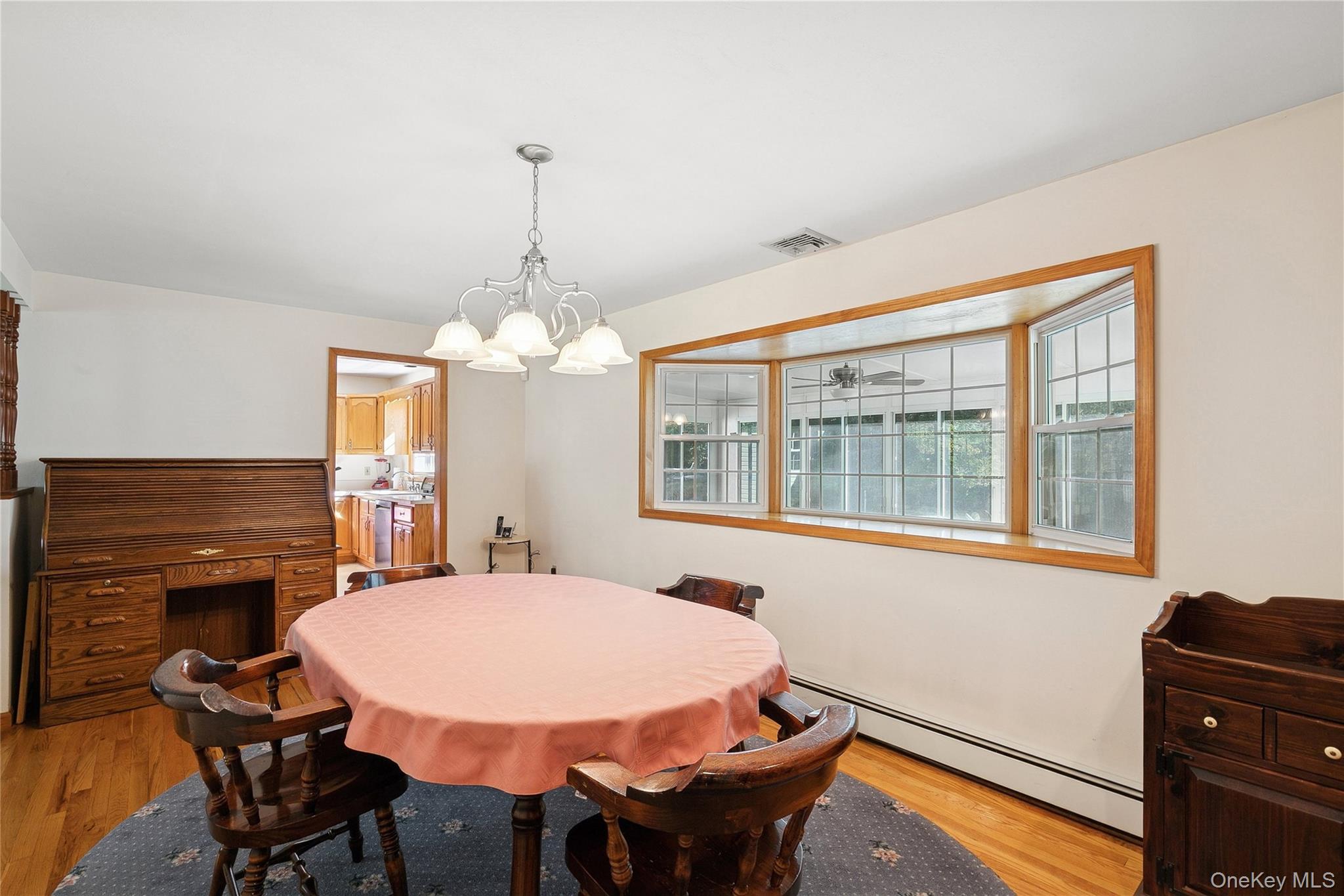 #13 photo, 94 Mobrey Lane, サフォーク郡 Smithtown , NY 11787