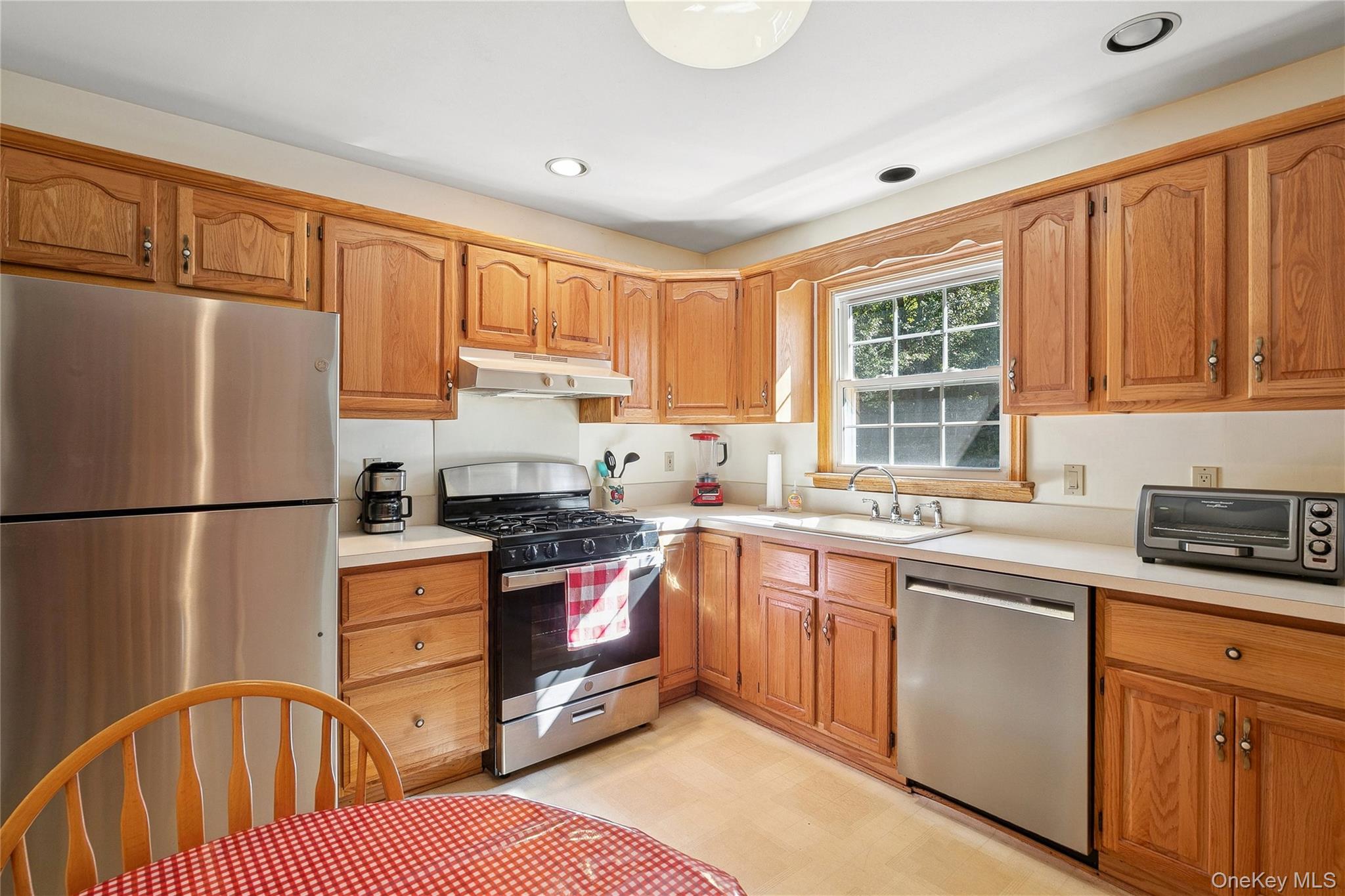 #15 photo, 94 Mobrey Lane, サフォーク郡 Smithtown , NY 11787