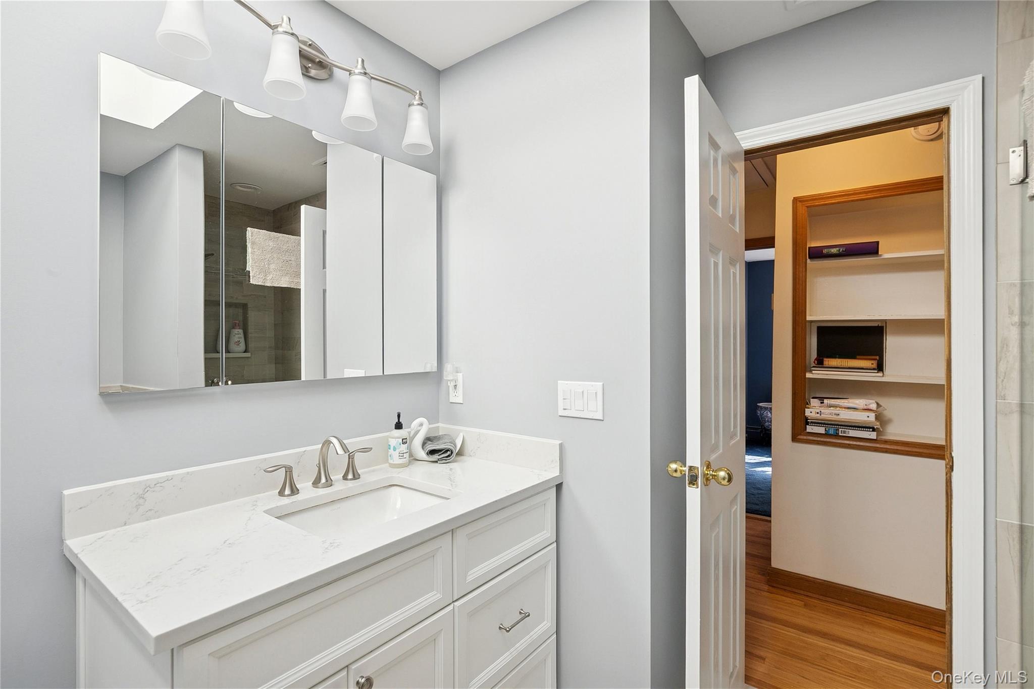 #20 photo, 94 Mobrey Lane, サフォーク郡 Smithtown , NY 11787