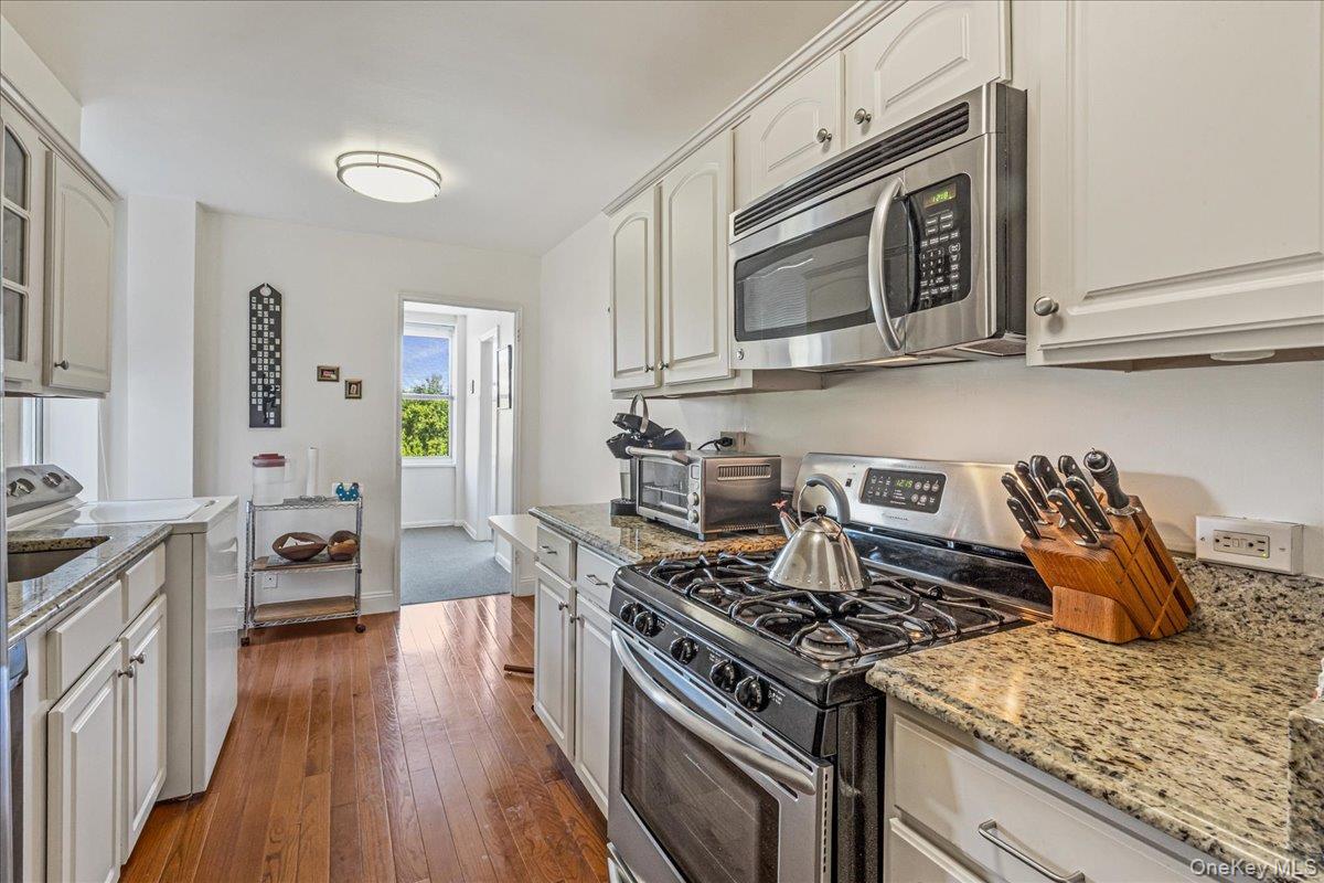 #6 photo, 211-10 18th Avenue, クイーンズ区 Bayside , NY 11360