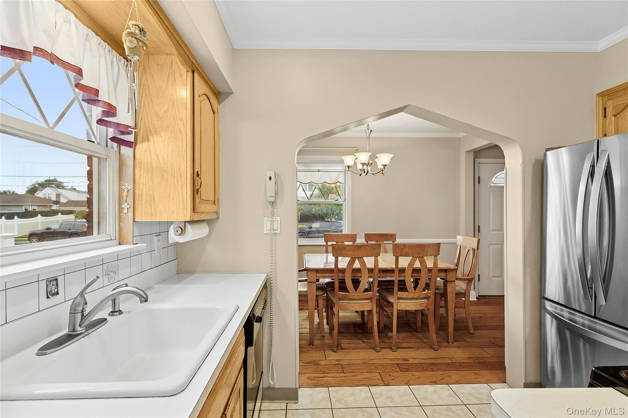 #8 photo, 144 Rintin Street, ナッソー郡 Franklin Square , NY 11010