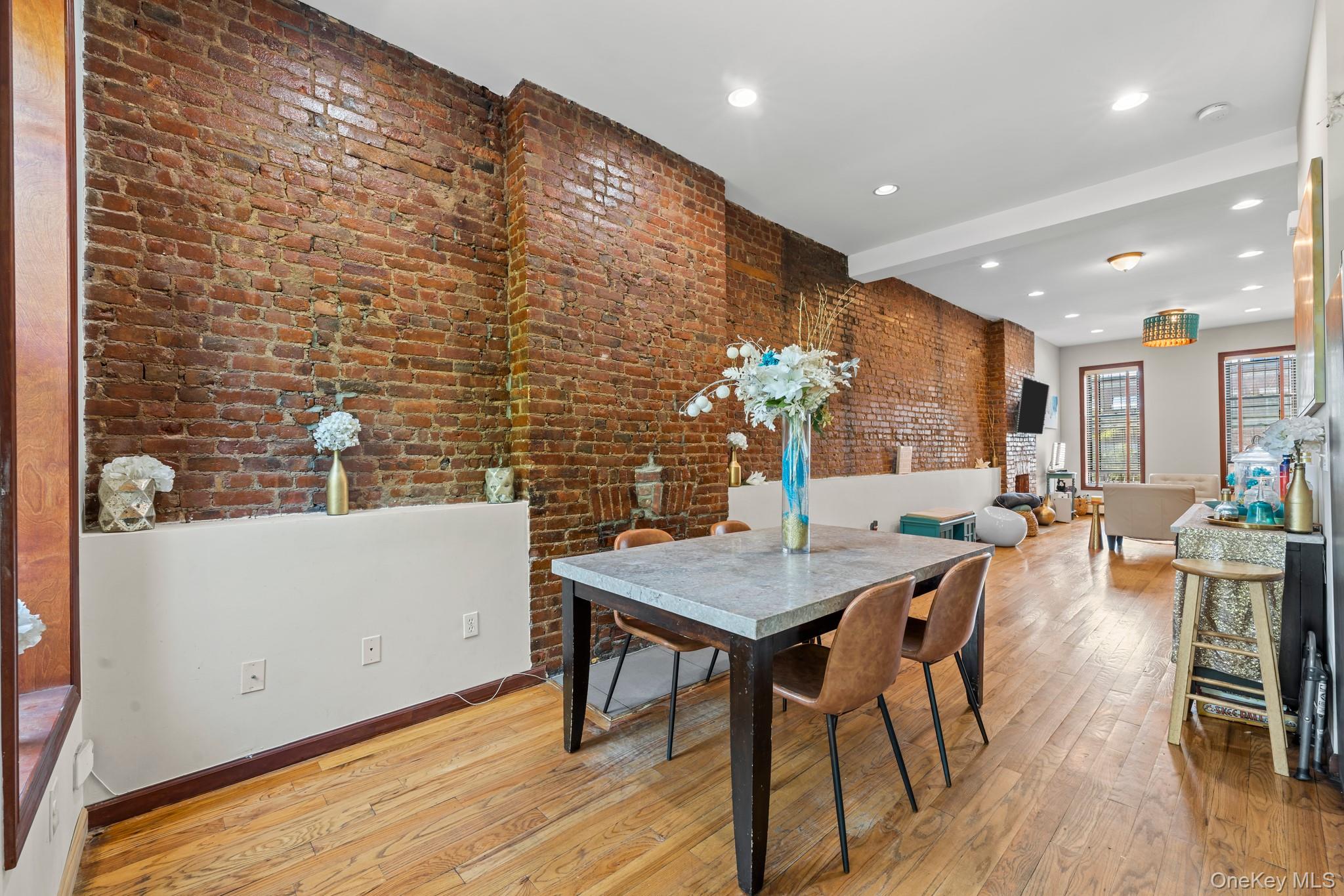 #15 photo, 609 Lexington Avenue, Brooklyn , NY 11221