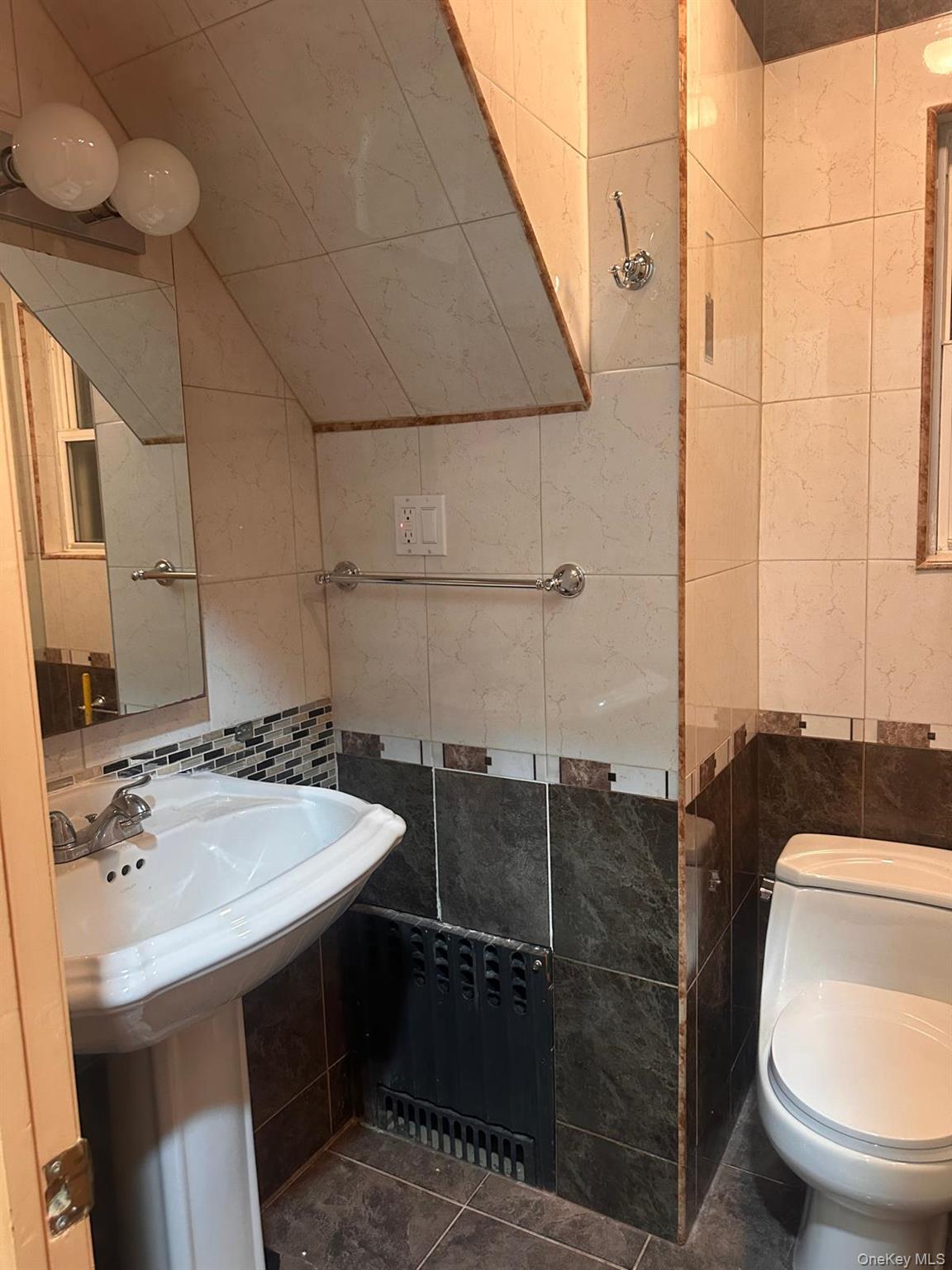 #13 photo, 8042 168th Street, 皇后区 牙买加 Jamaica , NY 11432