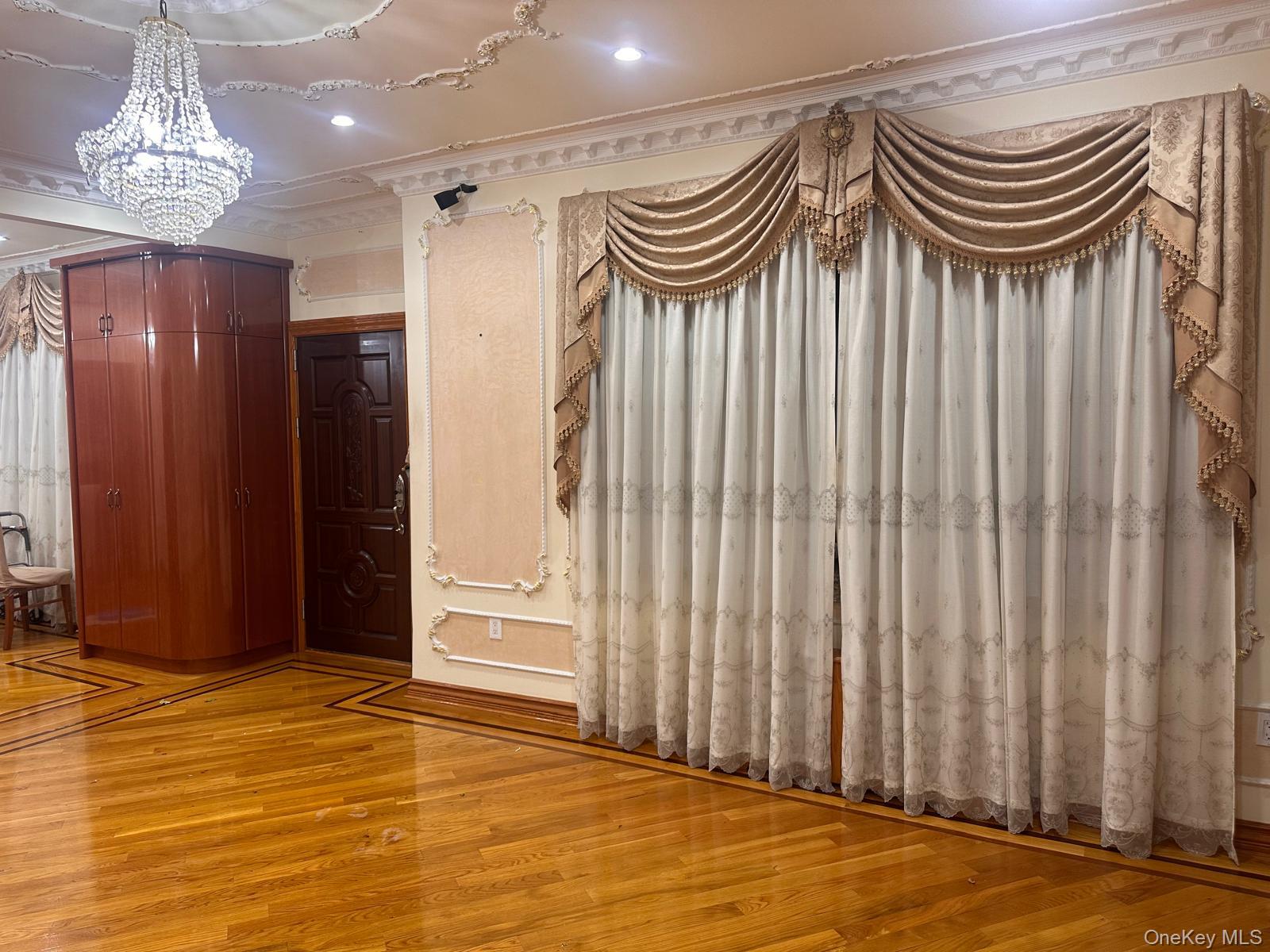 #15 photo, 8042 168th Street, 皇后区 牙买加 Jamaica , NY 11432