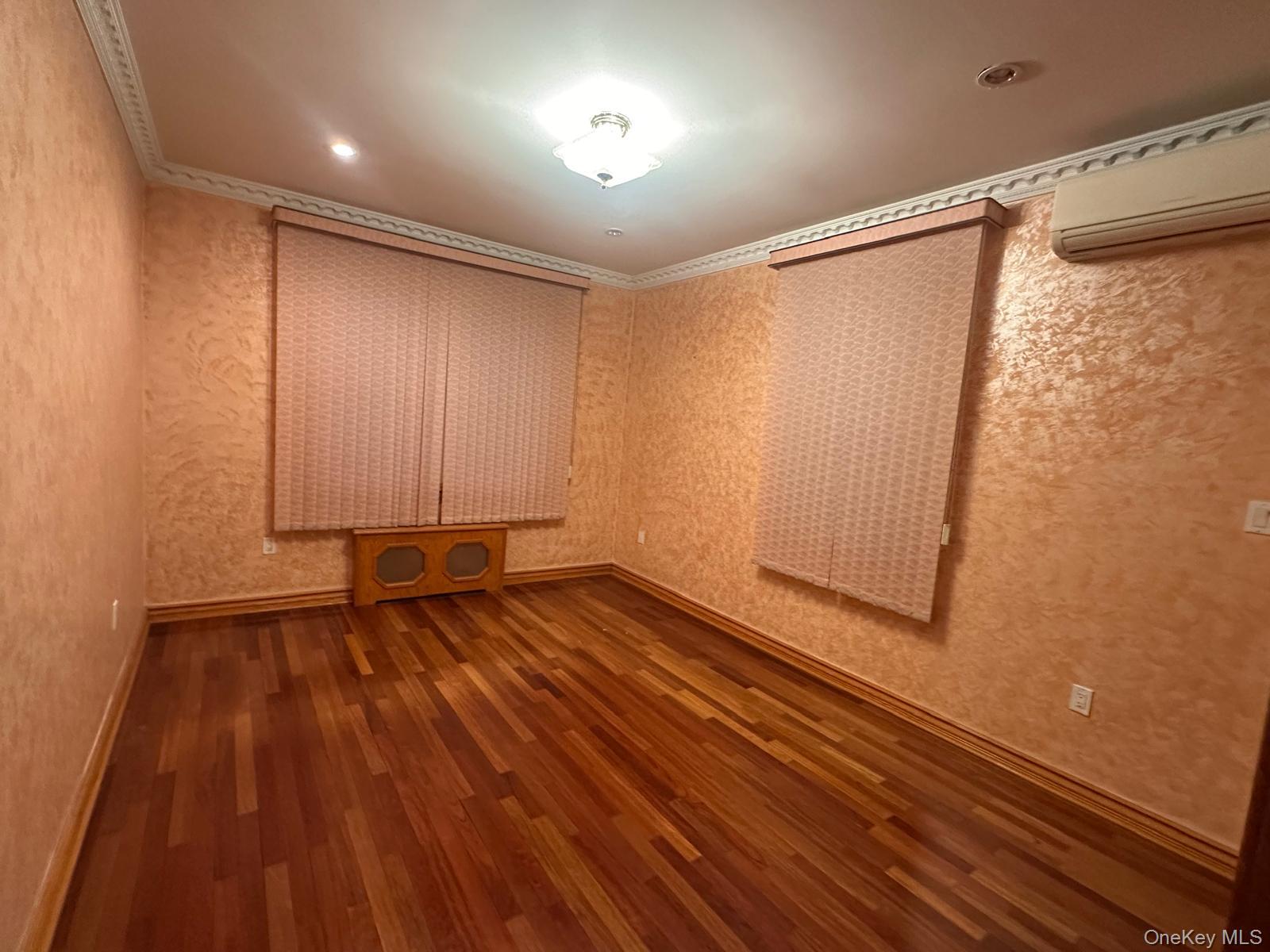 #20 photo, 8042 168th Street, 皇后区 牙买加 Jamaica , NY 11432